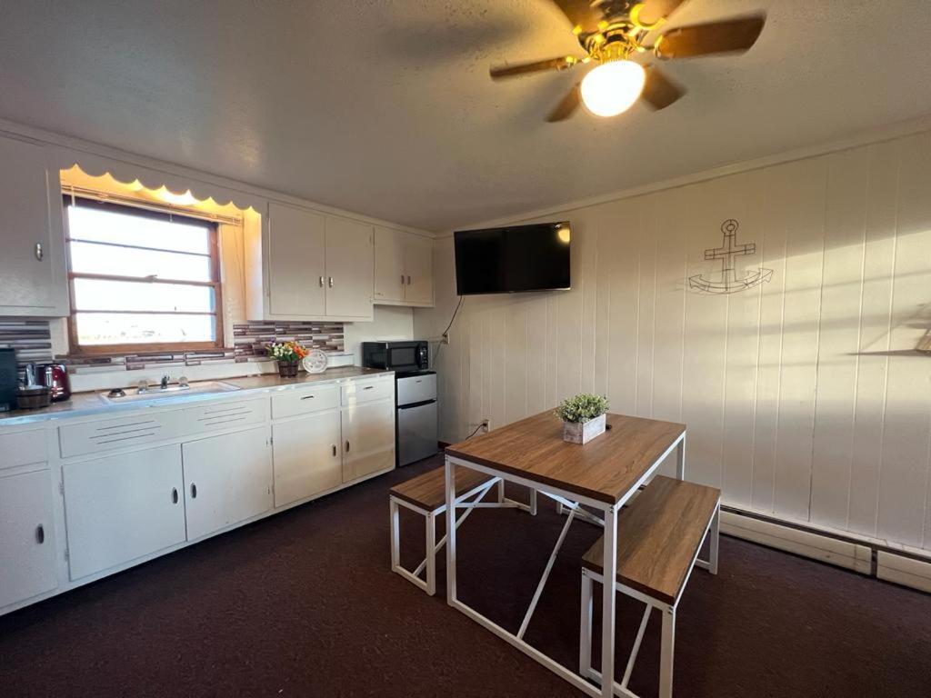 Whetstone Bay Lodge photo 10