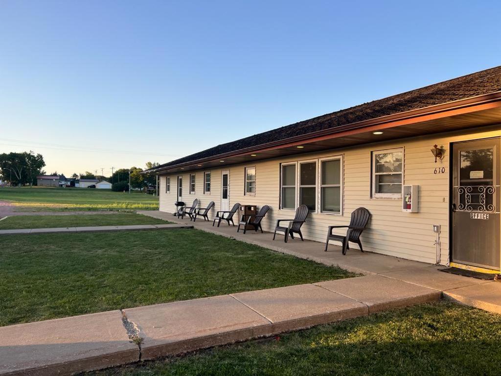 Whetstone Bay Lodge photo 3