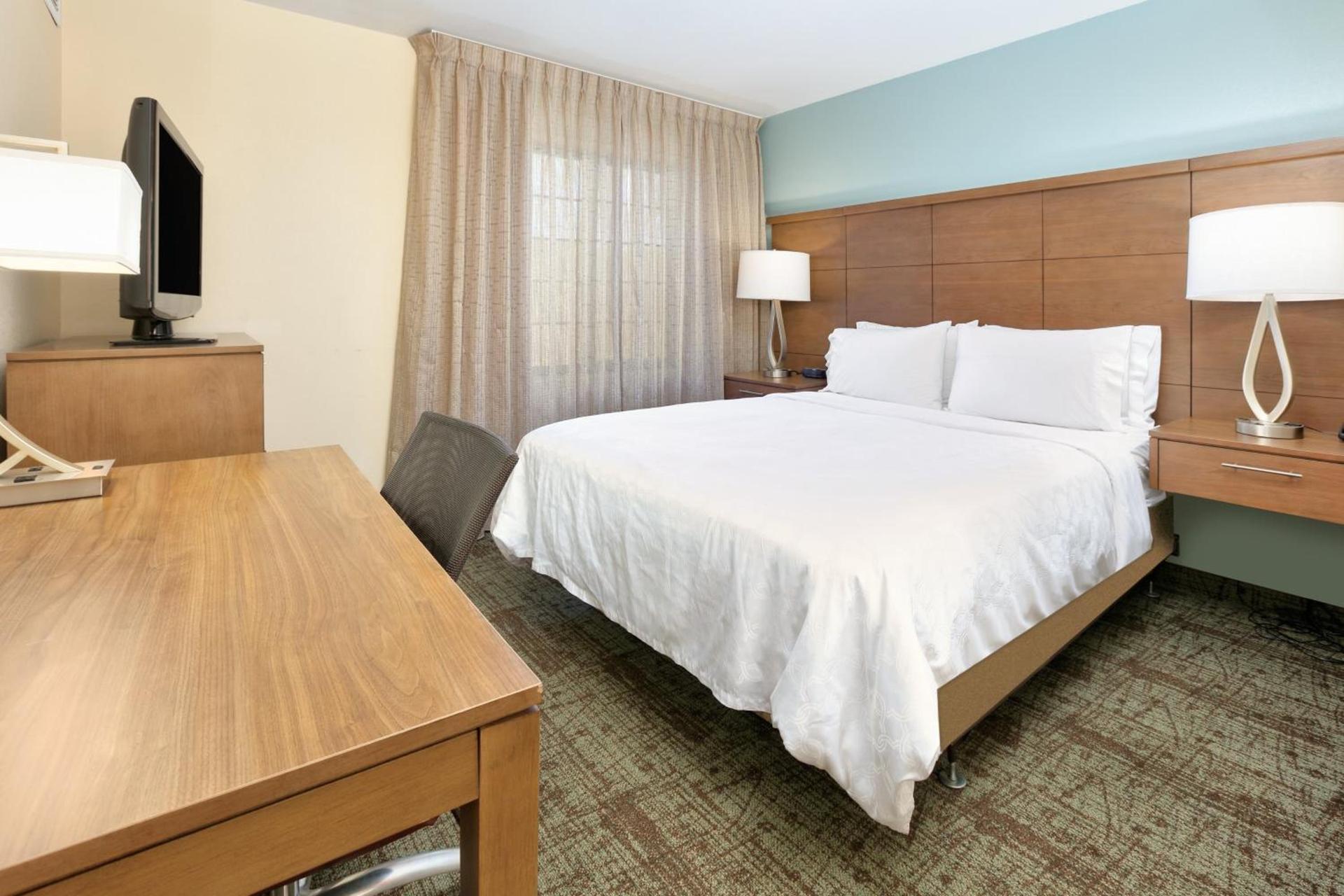 Staybridge Suites Corning by IHG photo 39