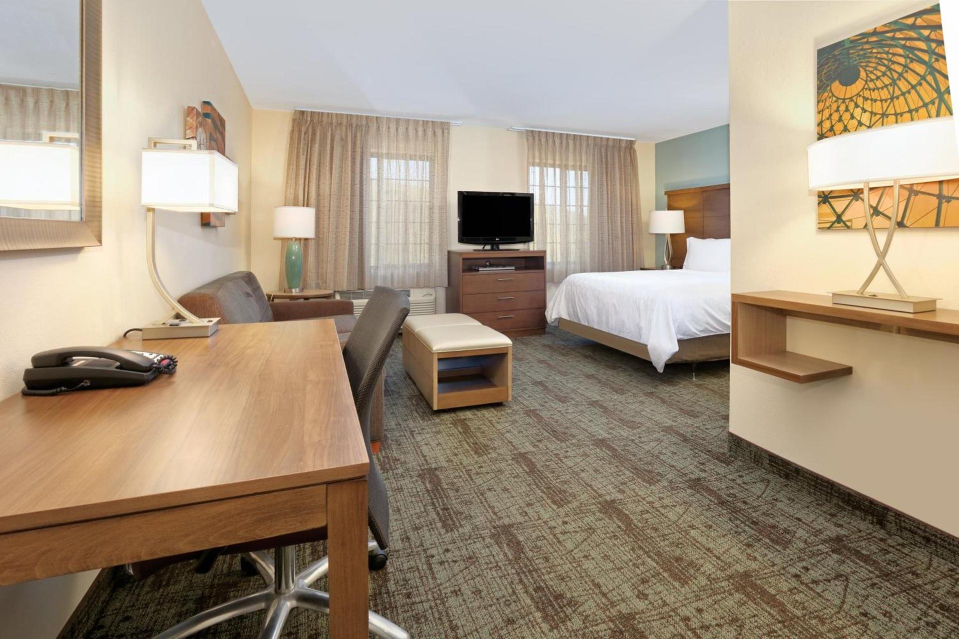 Staybridge Suites Corning by IHG photo 41