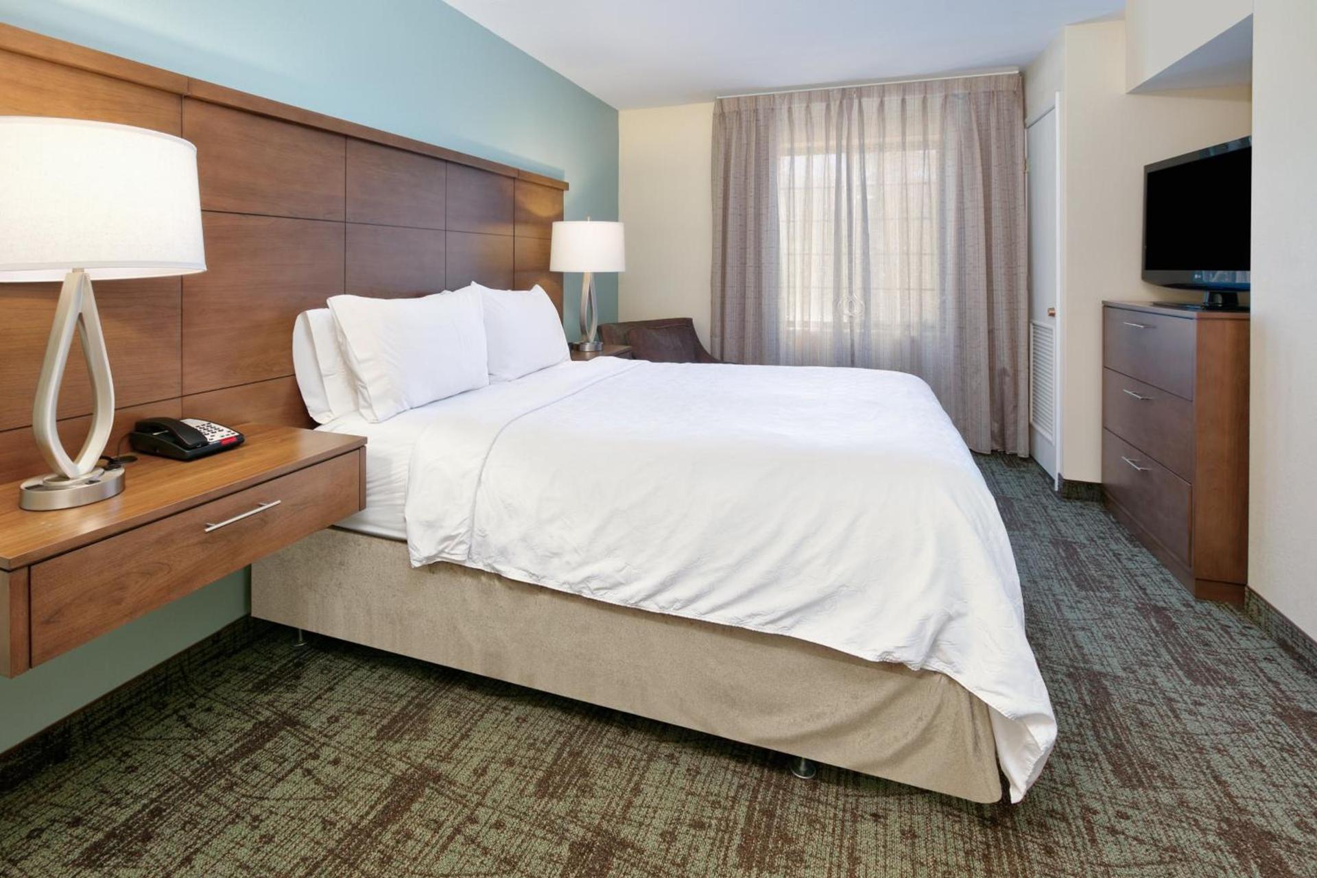 Staybridge Suites Corning by IHG photo 46