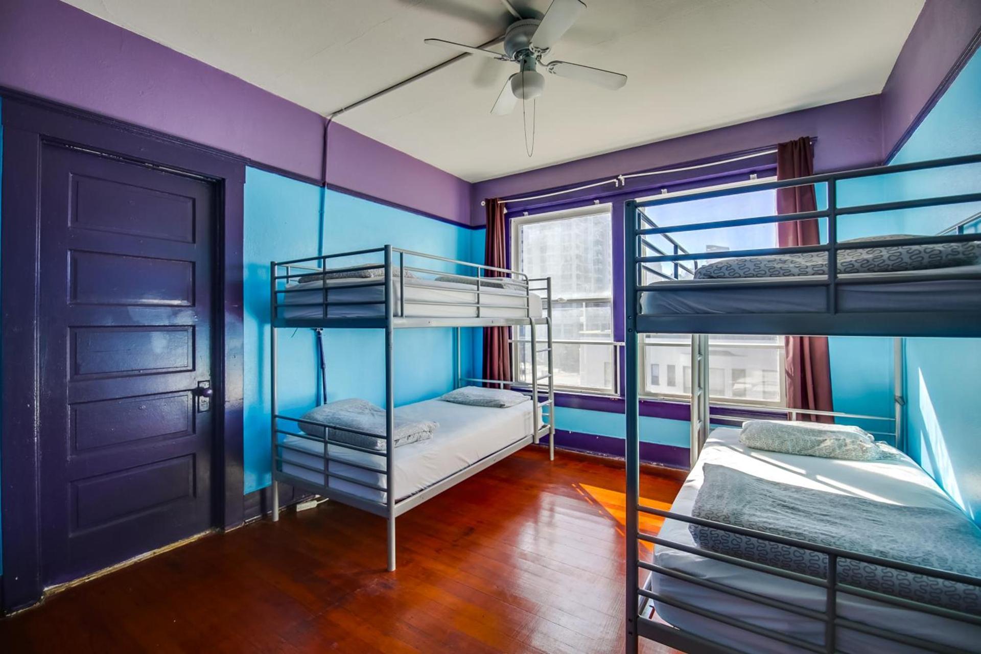 California Dreams Hostel - Downtown photo 49