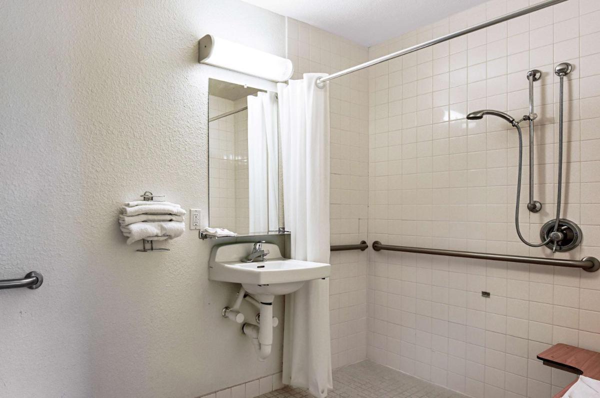 Motel 6-South Lake Tahoe, CA photo 20
