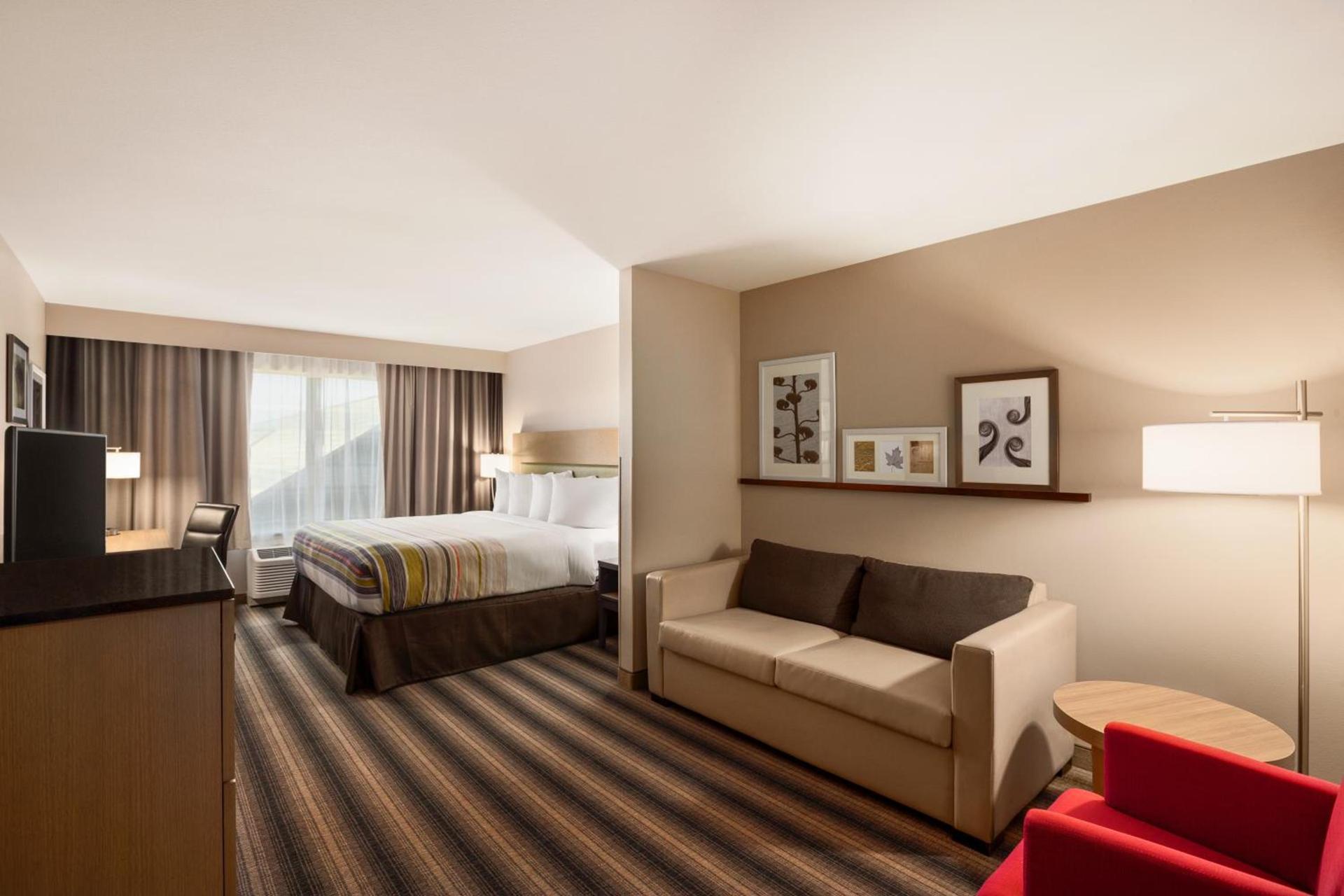 Country Inn & Suites by Radisson, Bozeman, MT photo 12