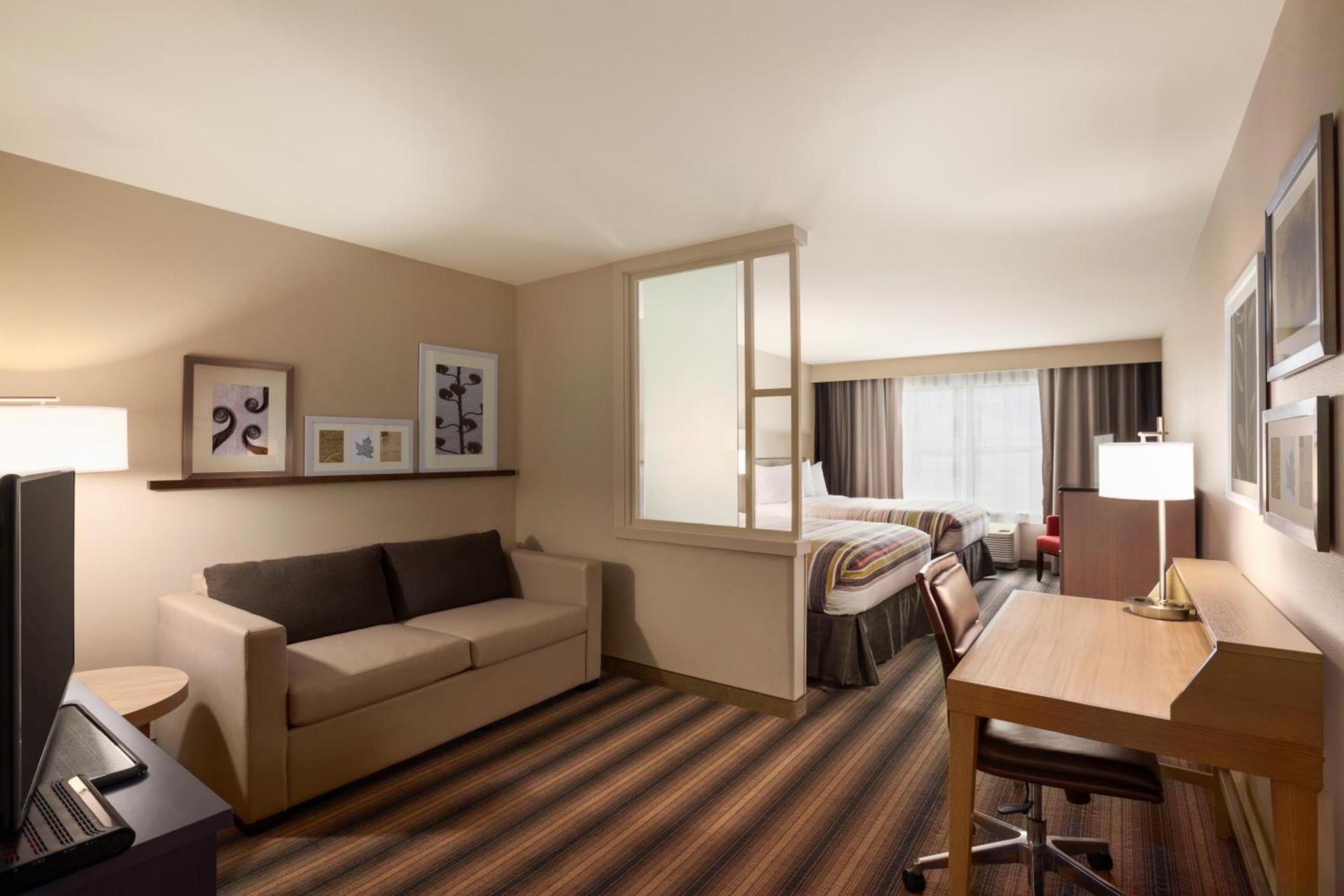 Country Inn & Suites by Radisson, Bozeman, MT photo 5