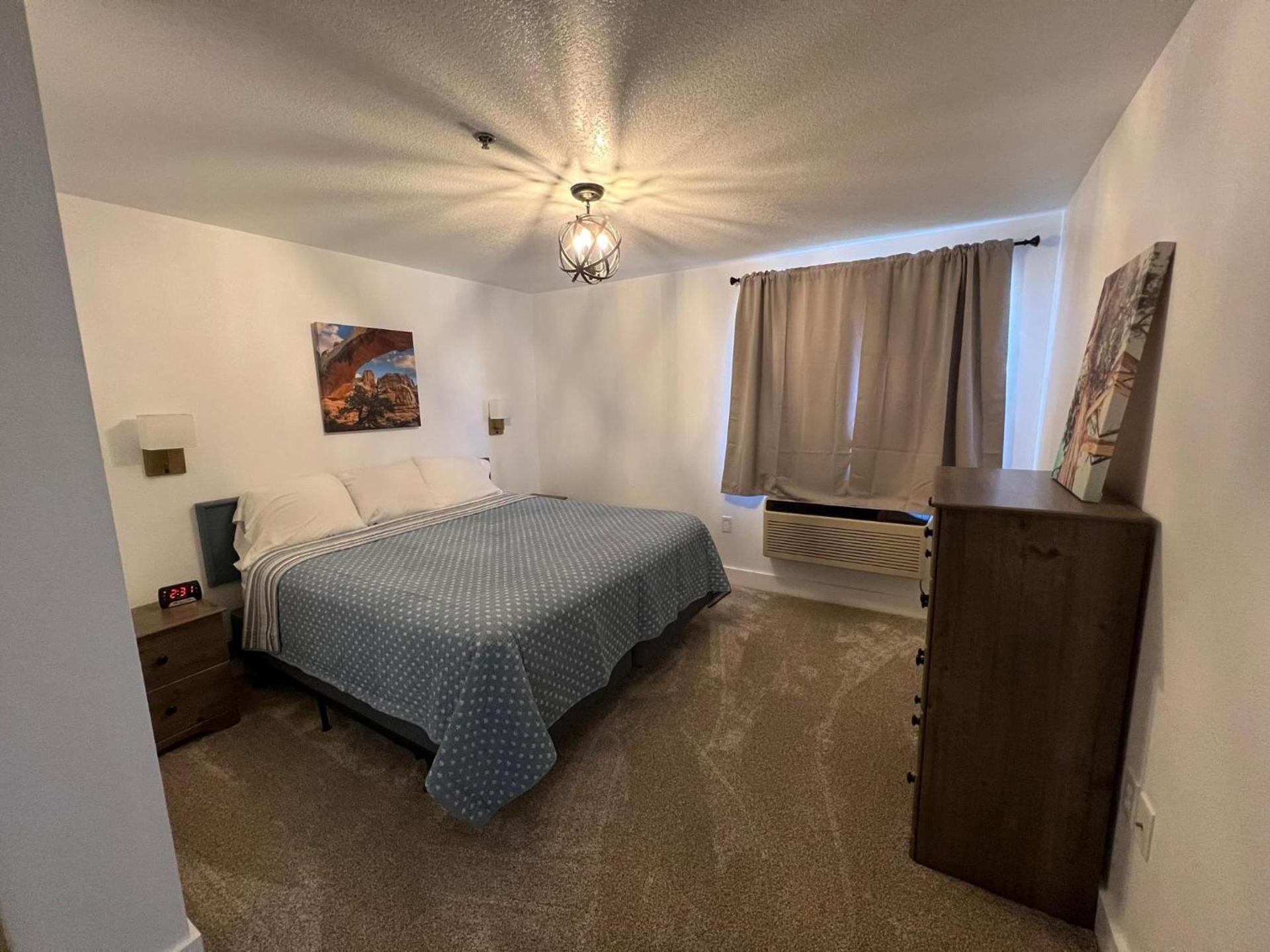 Arch Canyon Inn photo 20