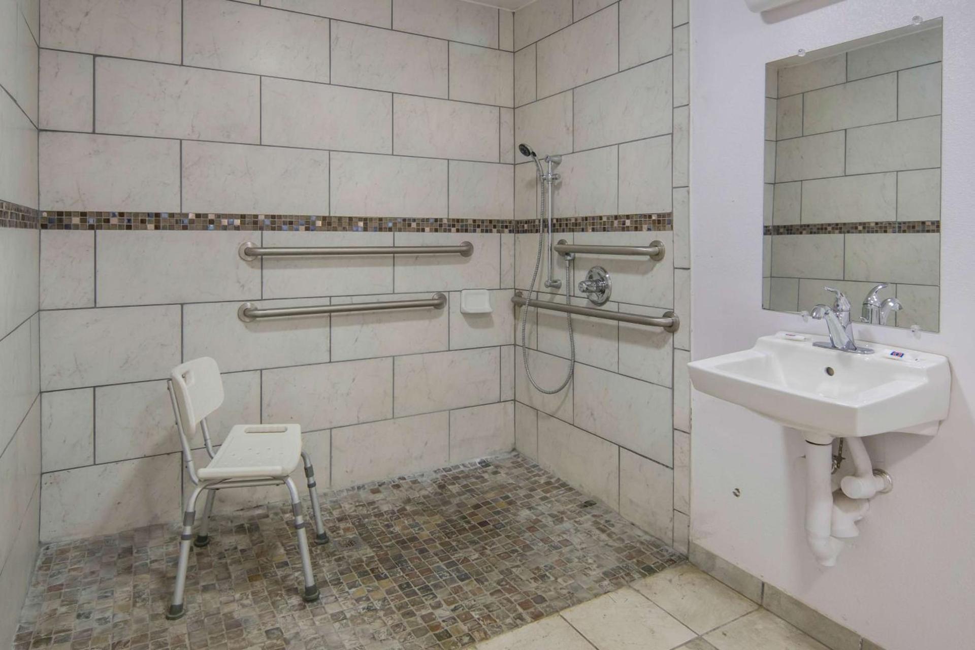 Motel 6 Abilene, TX - East photo 23
