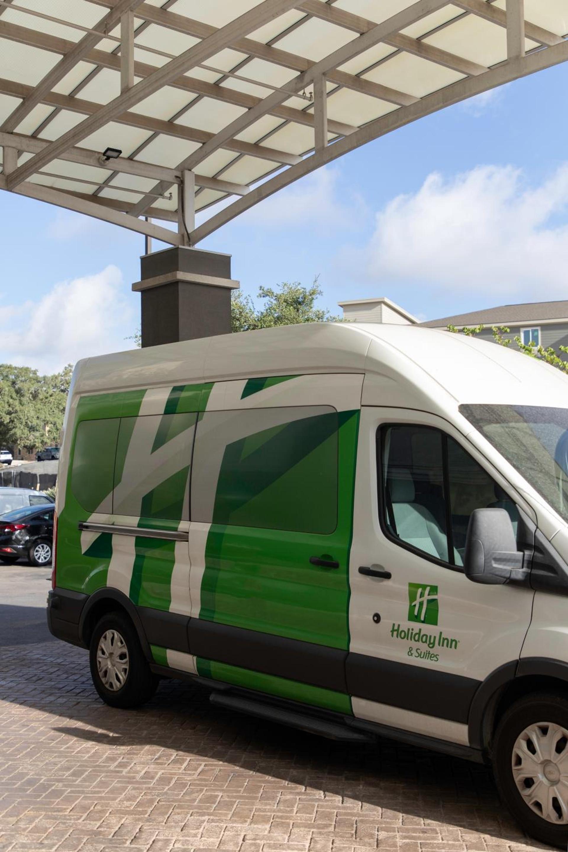 Holiday Inn & Suites San Antonio Northwest by IHG photo 8