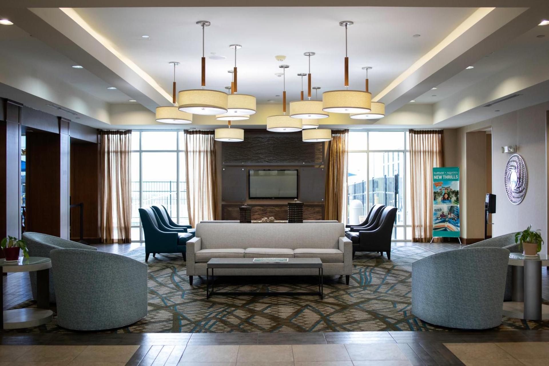 Holiday Inn & Suites San Antonio Northwest by IHG photo 2