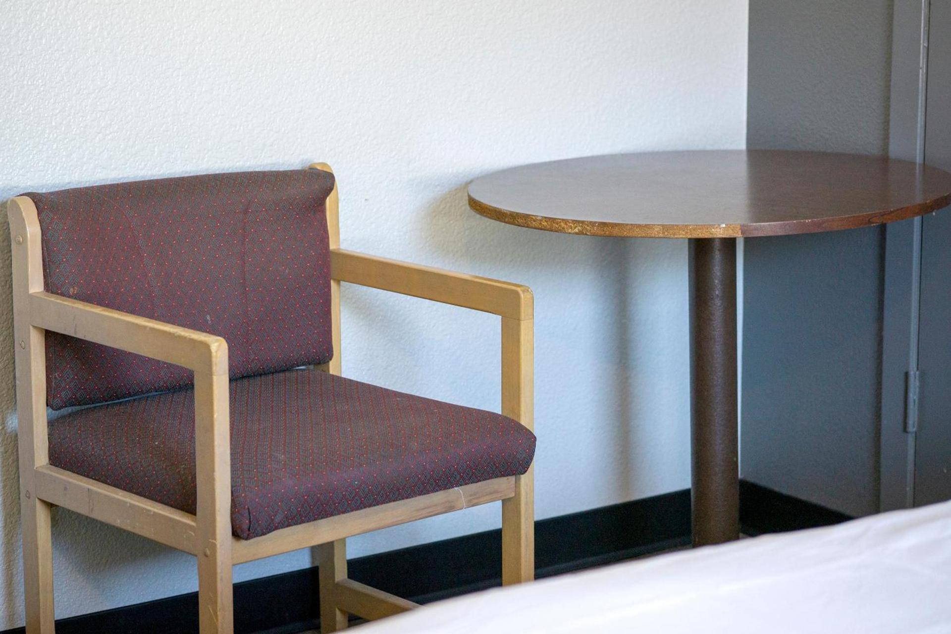 Hotel Comfort Stay by OYO Texarkana East, AR I-30 photo 34