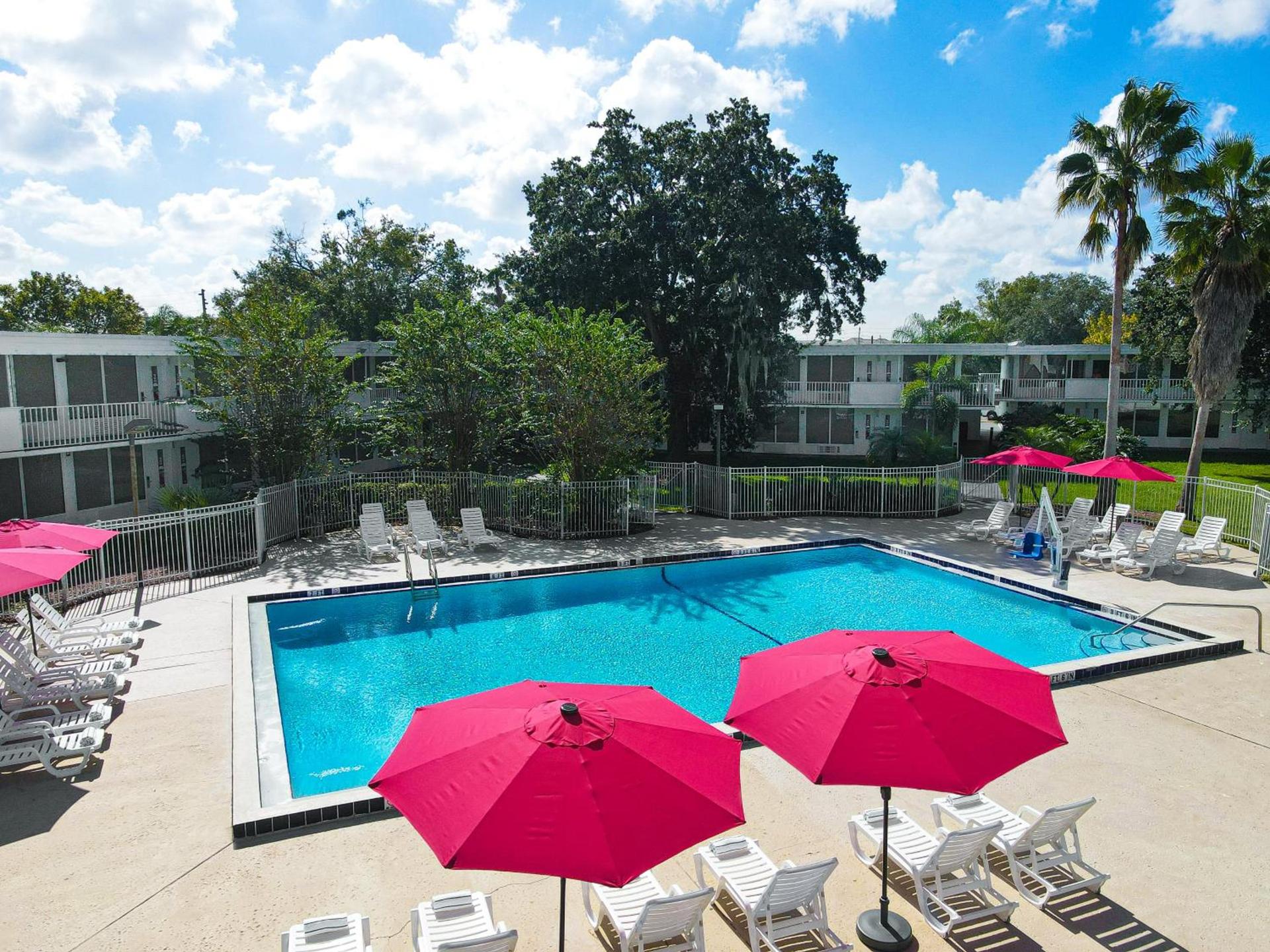 Baymont by Wyndham Orlando Lake Buena Vista South photo 51