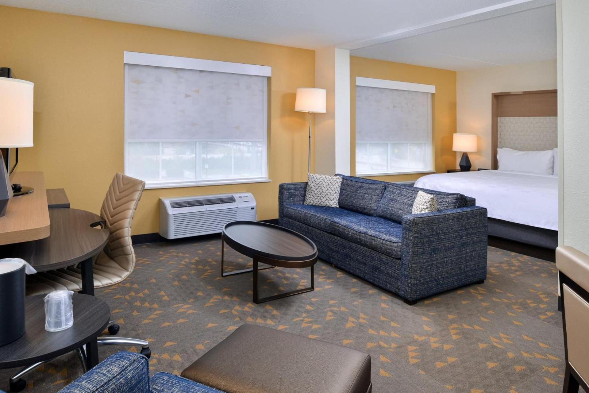 Holiday Inn Hotel & Suites Overland Park-Convention Center by IHG photo 76