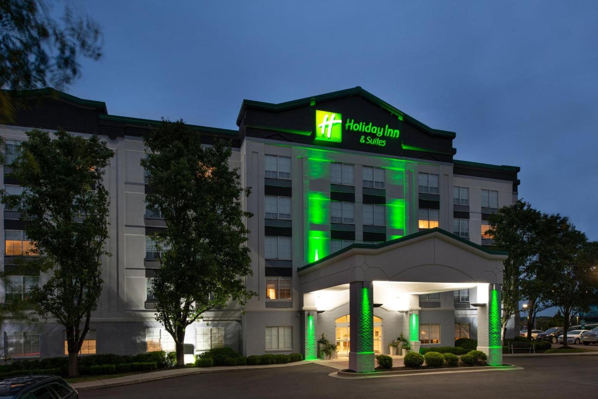 Holiday Inn Hotel & Suites Overland Park-Convention Center by IHG photo 48
