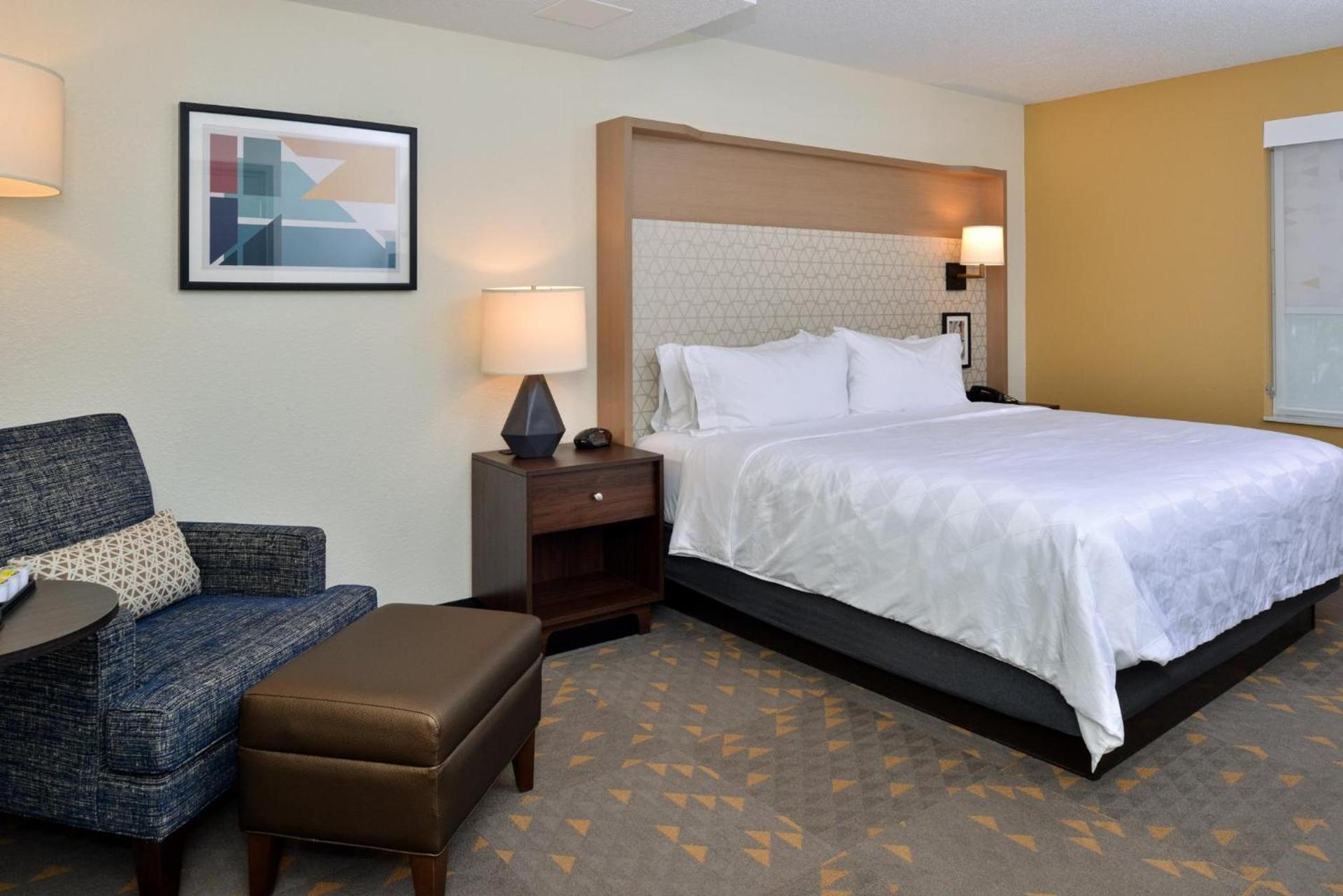 Holiday Inn Hotel & Suites Overland Park-Convention Center by IHG photo 64