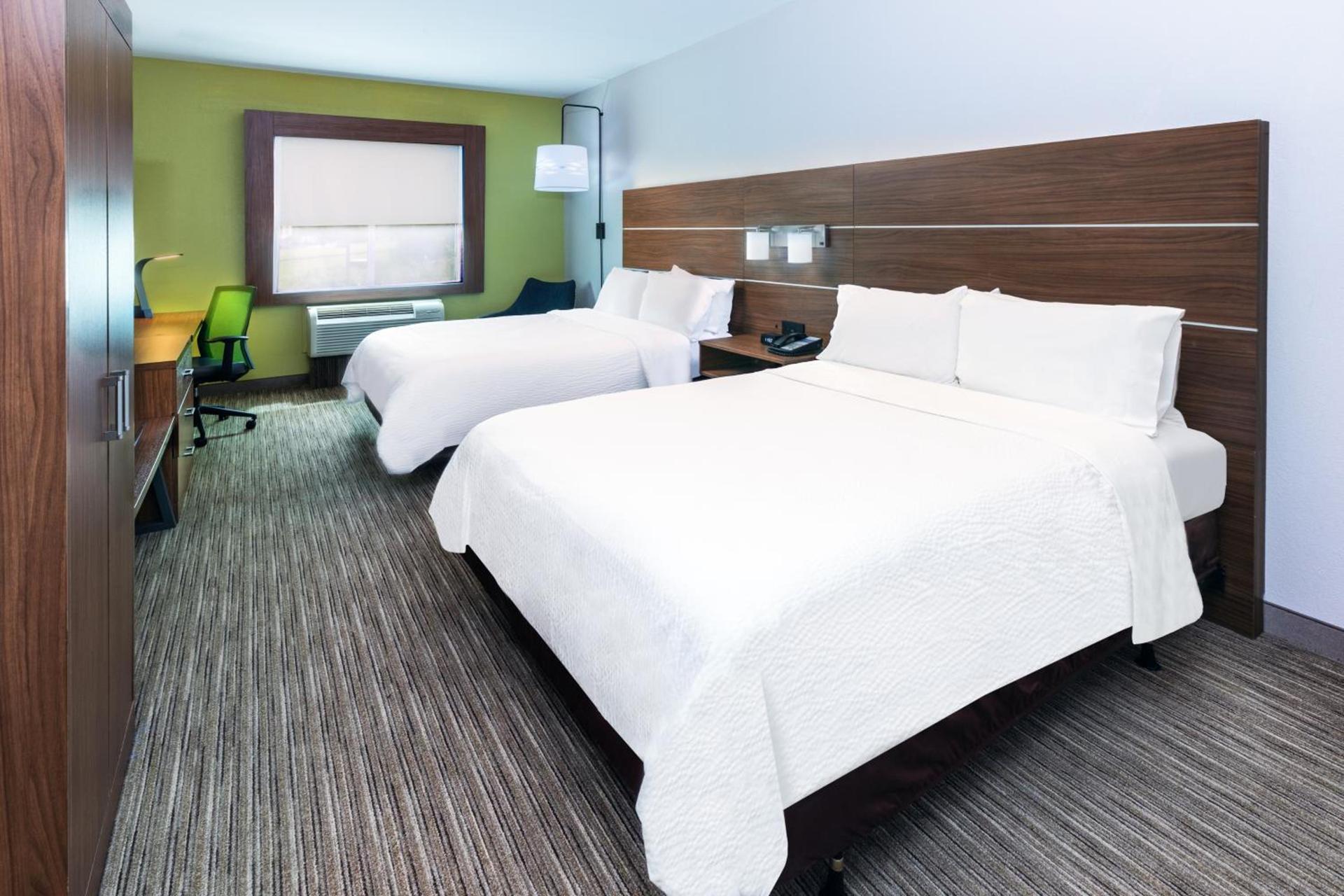 Holiday Inn Express & Suites Lafayette South by IHG photo 6