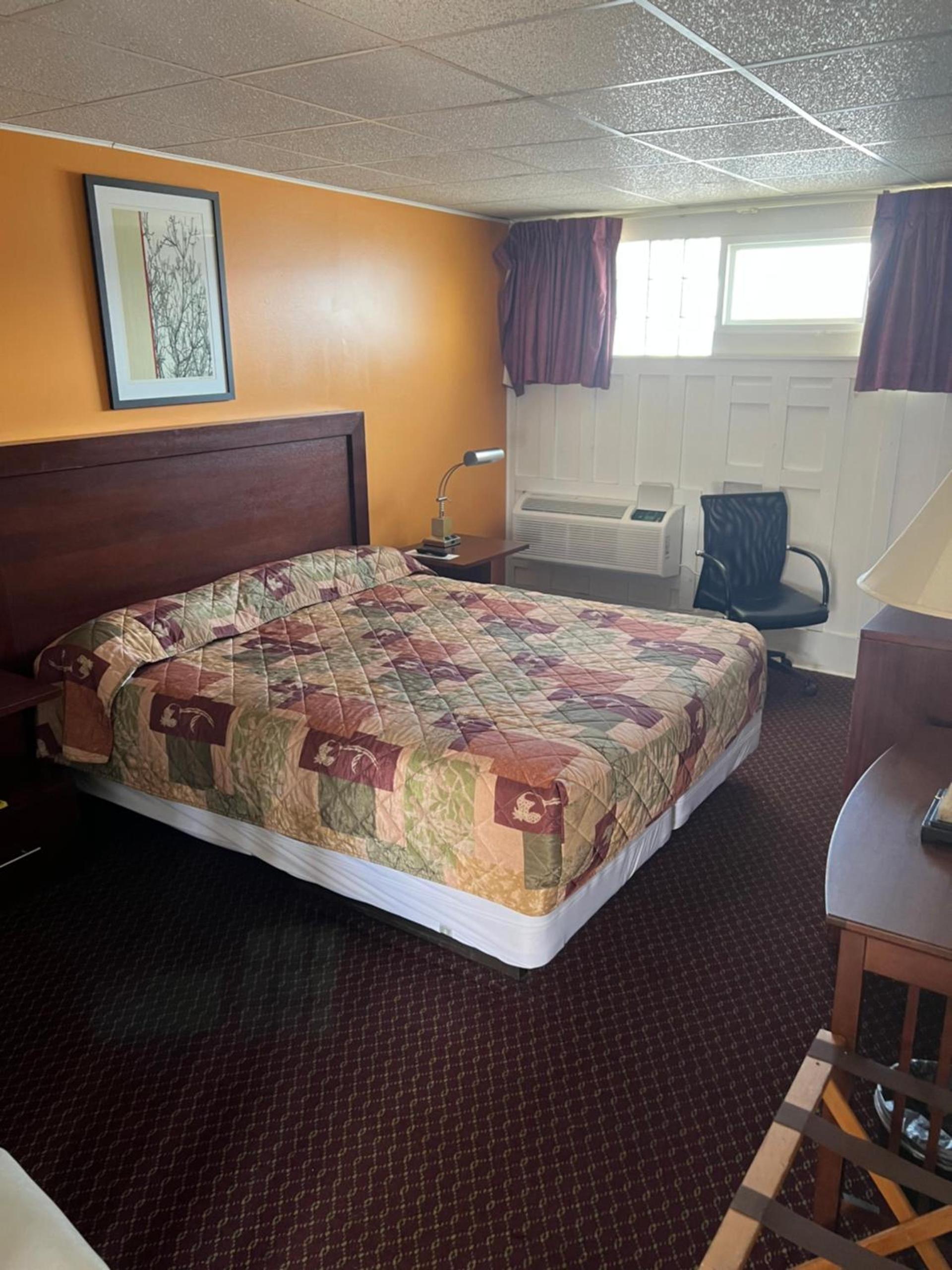 Hollander Motel photo 12
