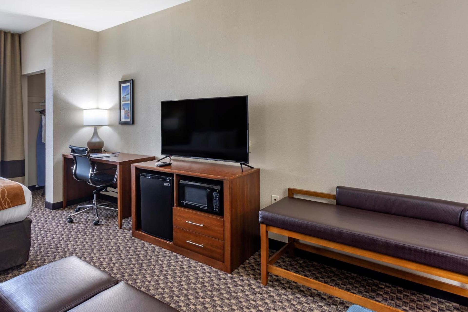 Comfort Inn & Suites Atoka-Millington photo 38