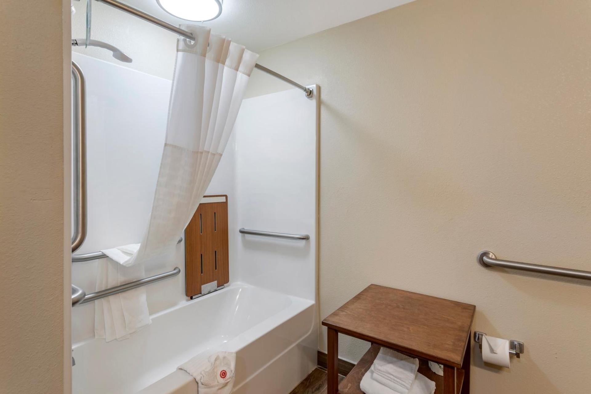 Comfort Inn & Suites Atoka-Millington photo 43