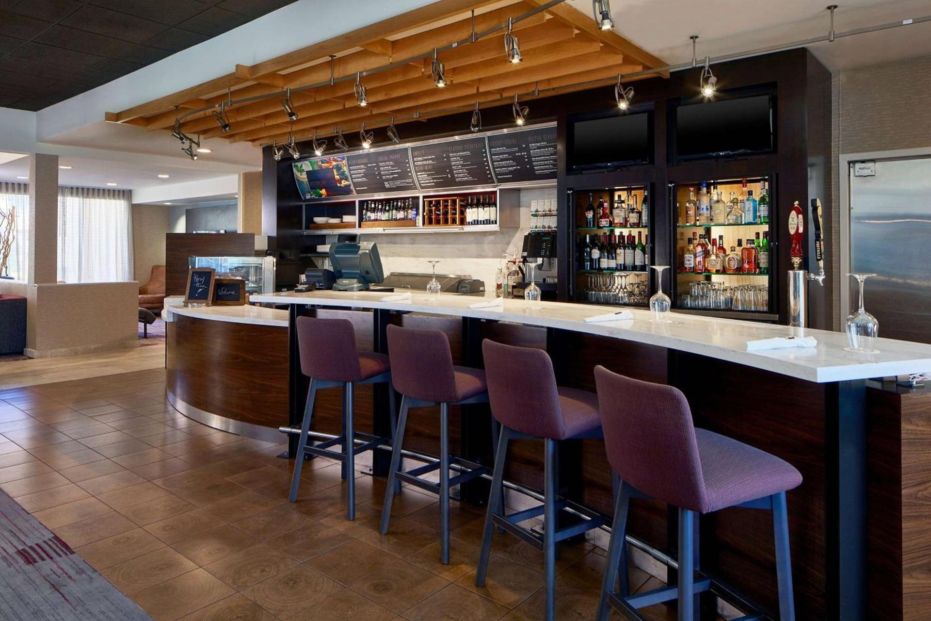 Sonesta Select Raleigh Durham Airport Morrisville photo 21
