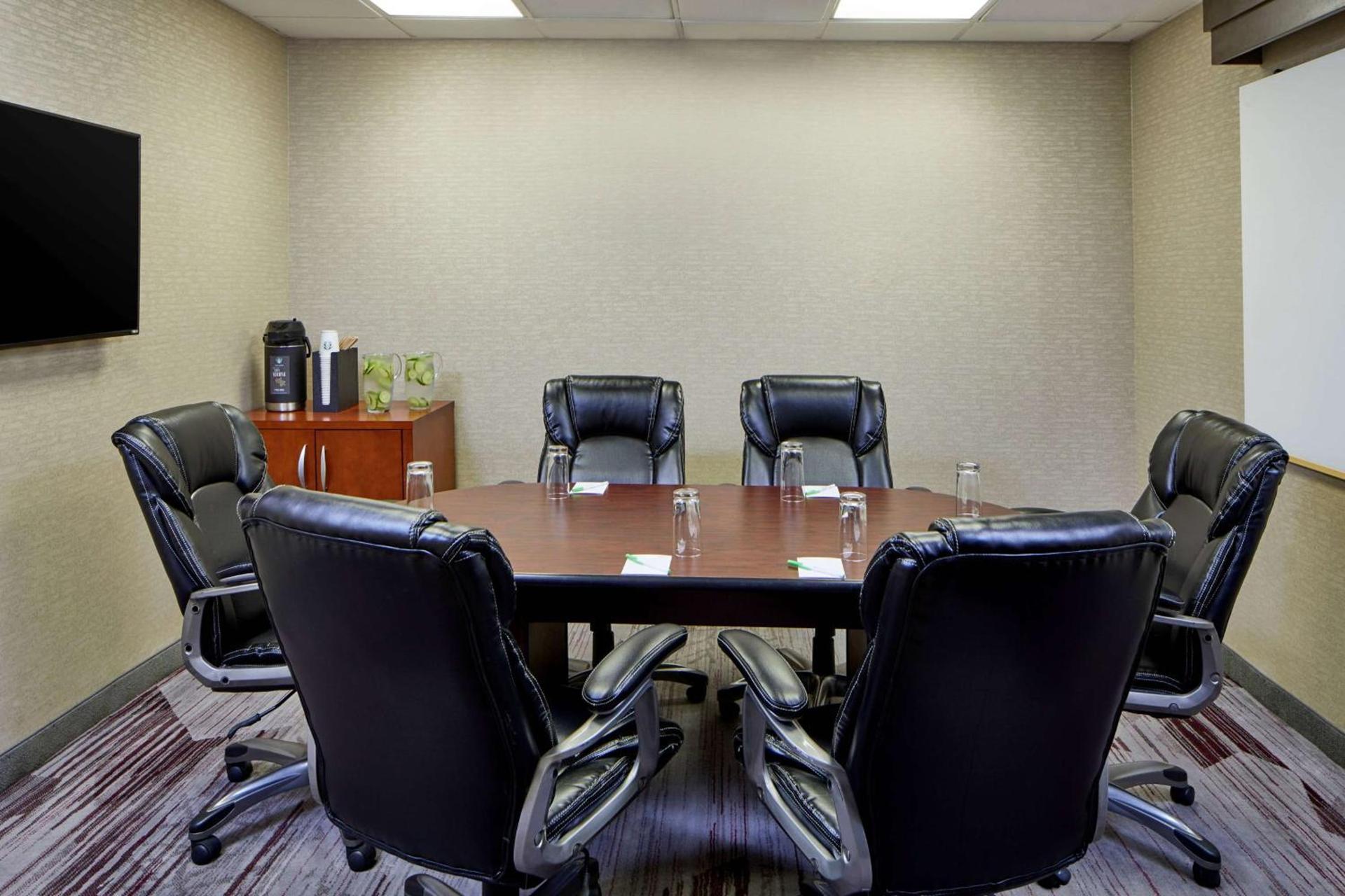 Sonesta Select Raleigh Durham Airport Morrisville photo 27