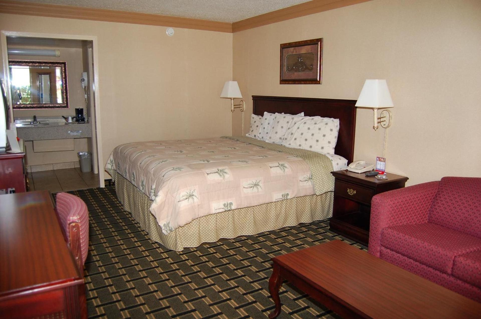 Executive Inn, Springdale photo 24