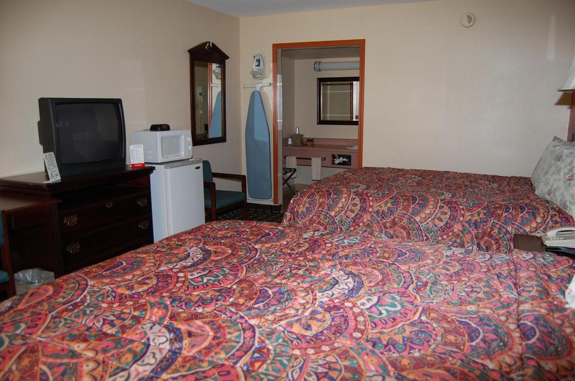 Executive Inn, Springdale photo 28