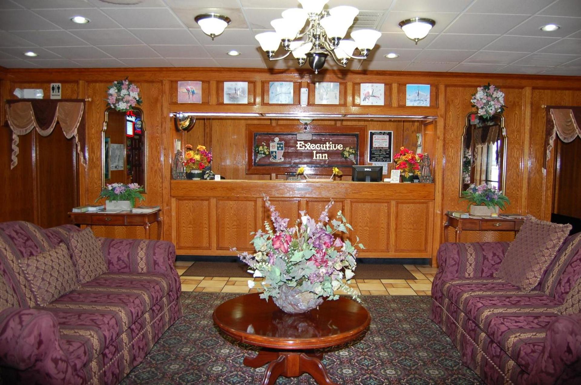 Executive Inn, Springdale photo 33