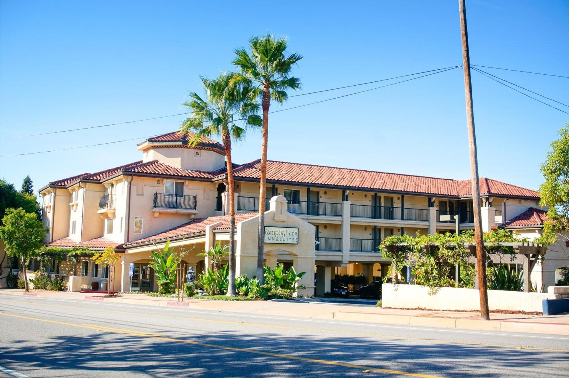 Lamplighter Inn & Suites photo 6
