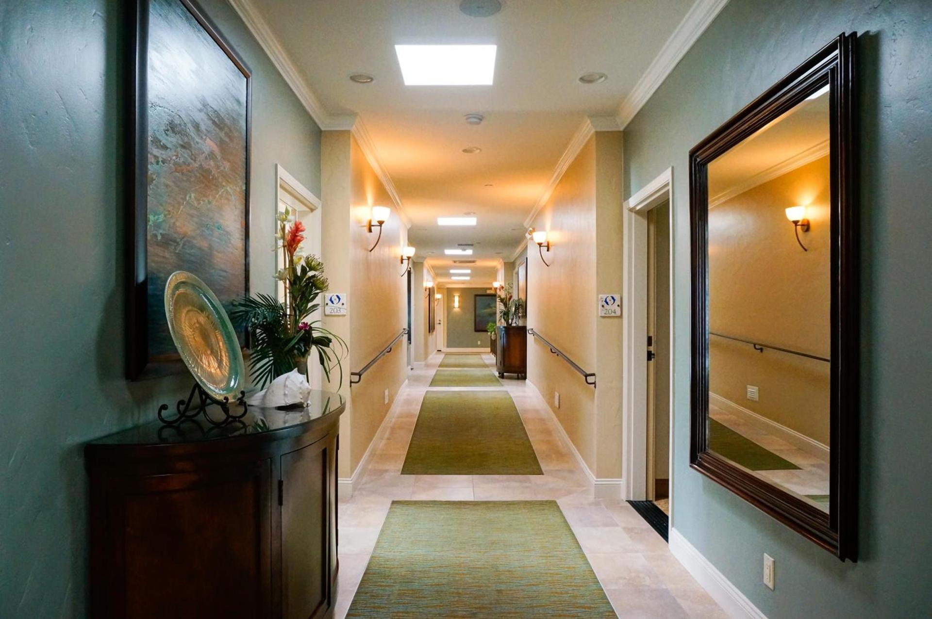 Blue Dolphin Inn photo 61