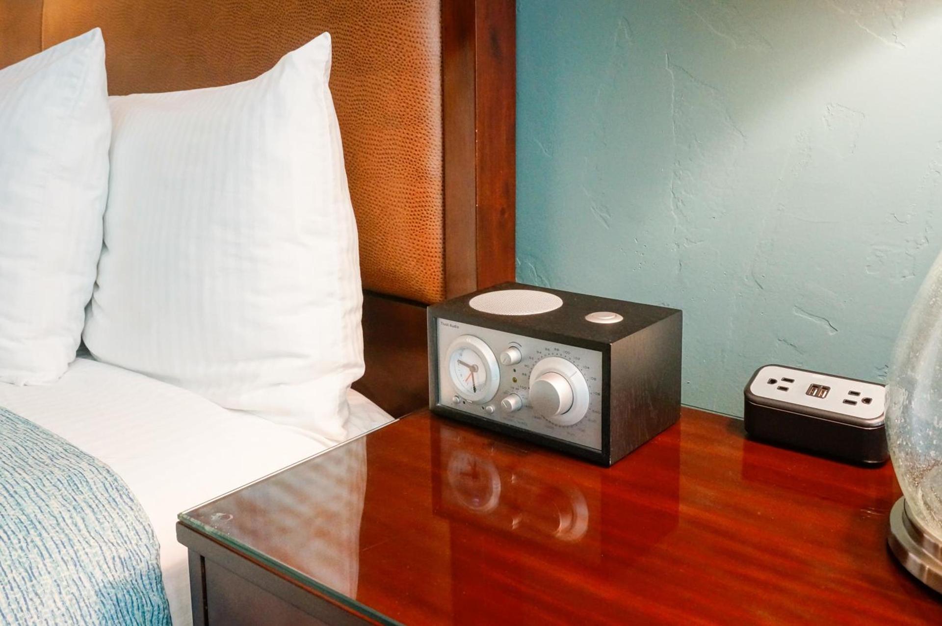 Blue Dolphin Inn photo 11