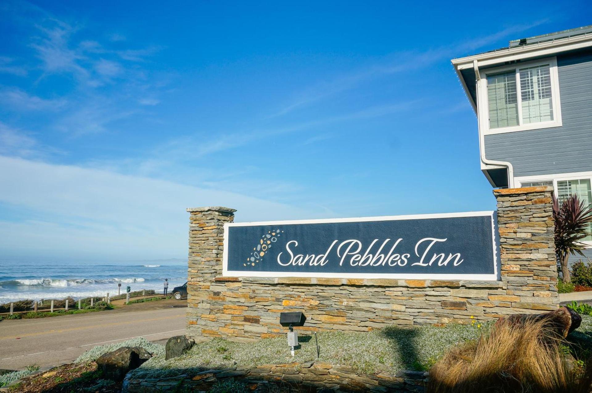 Sand Pebbles Inn photo 15