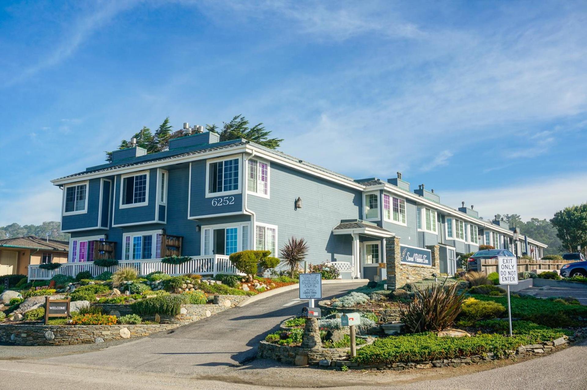 Sand Pebbles Inn photo 18