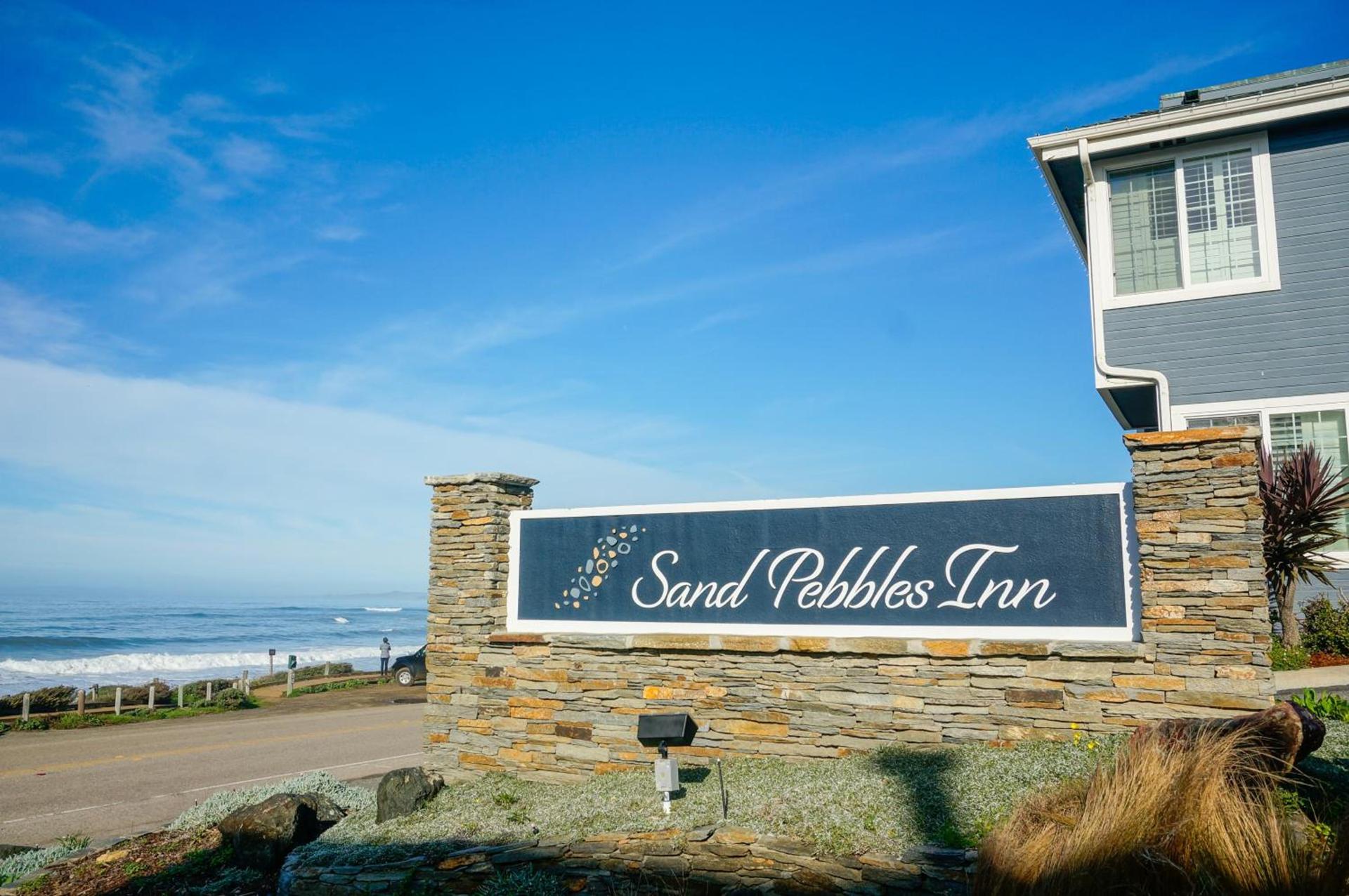 Sand Pebbles Inn photo 22