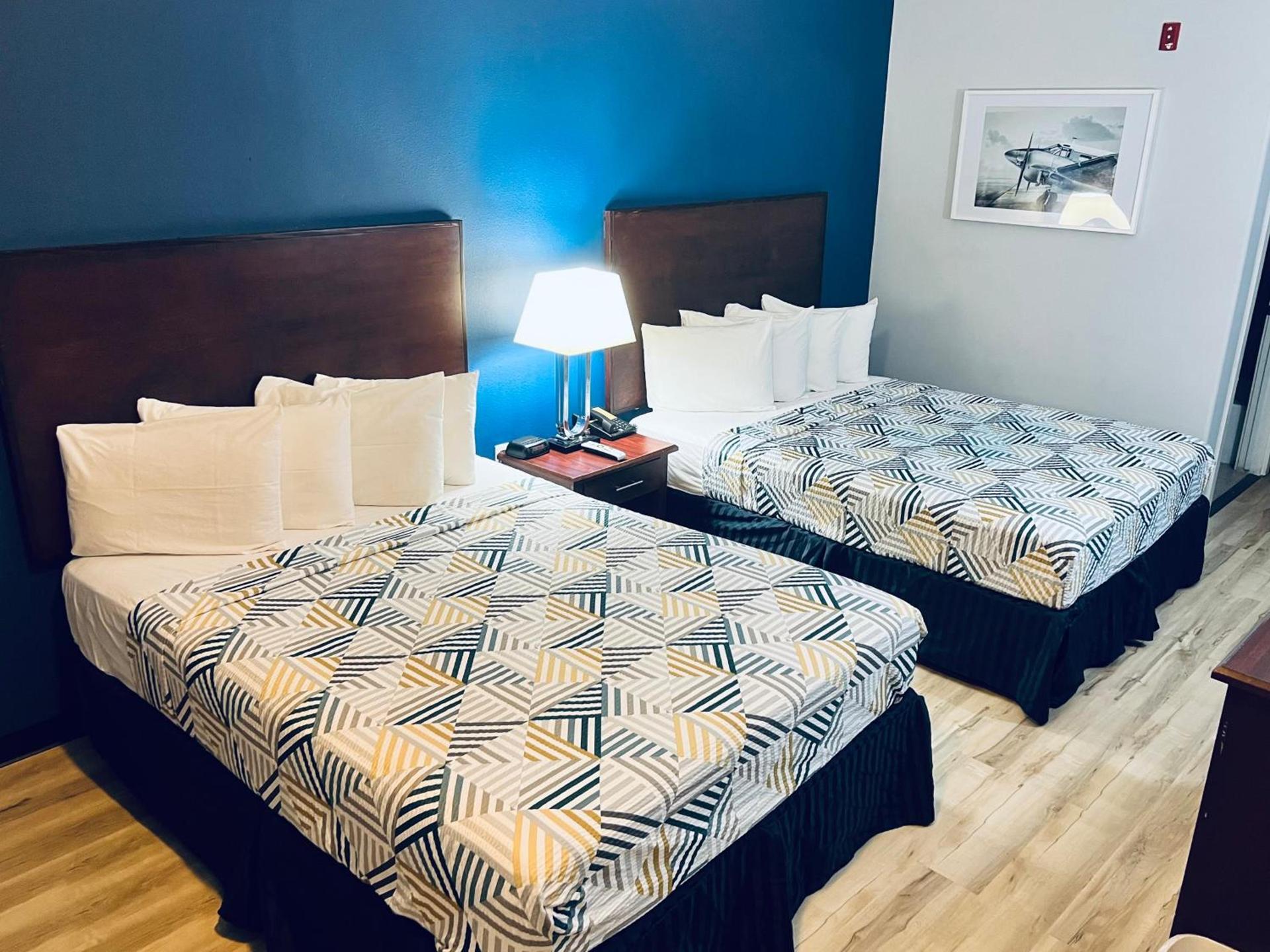 Baymont by Wyndham Ridgecrest photo 16