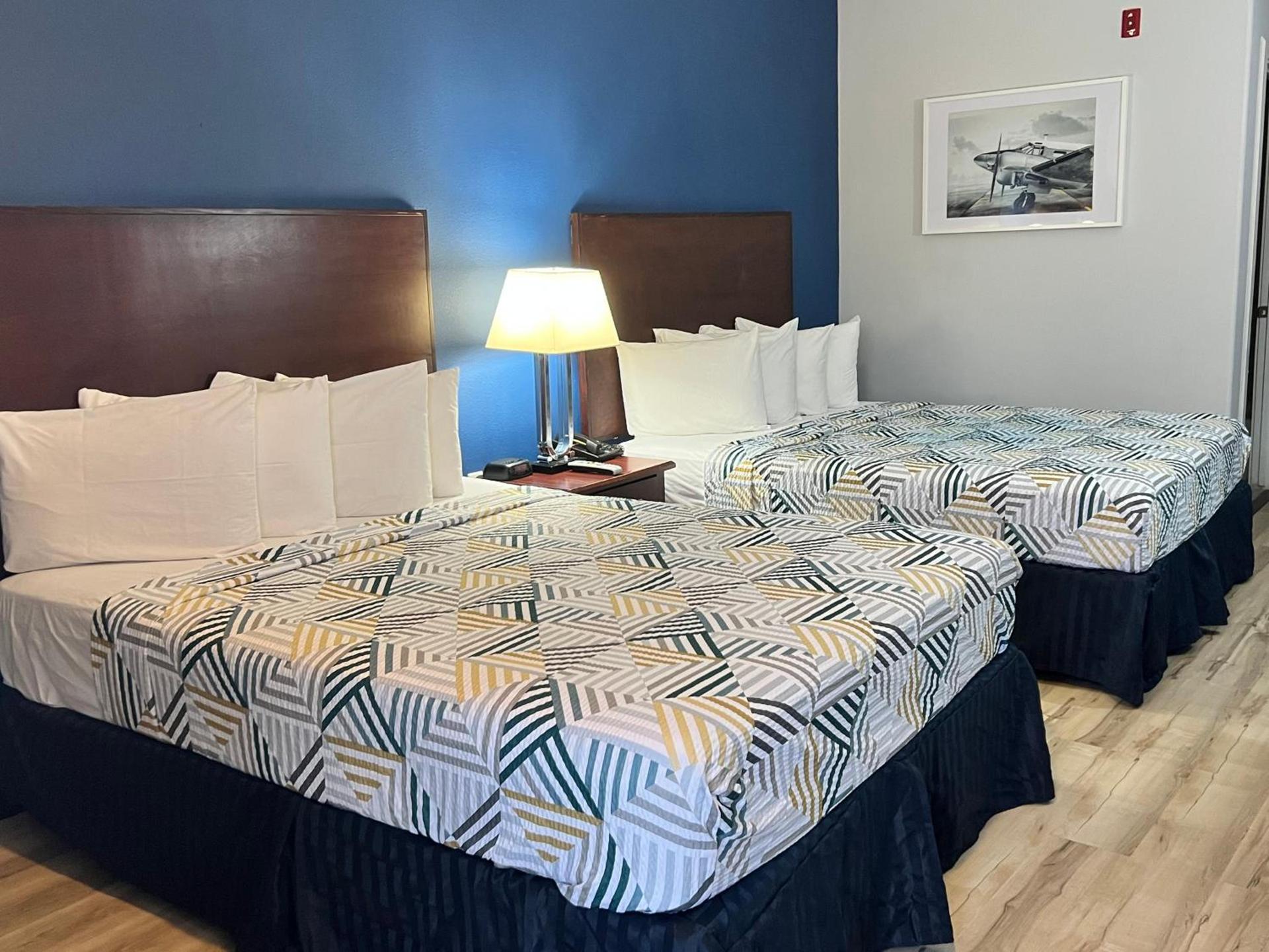 Baymont by Wyndham Ridgecrest photo 18