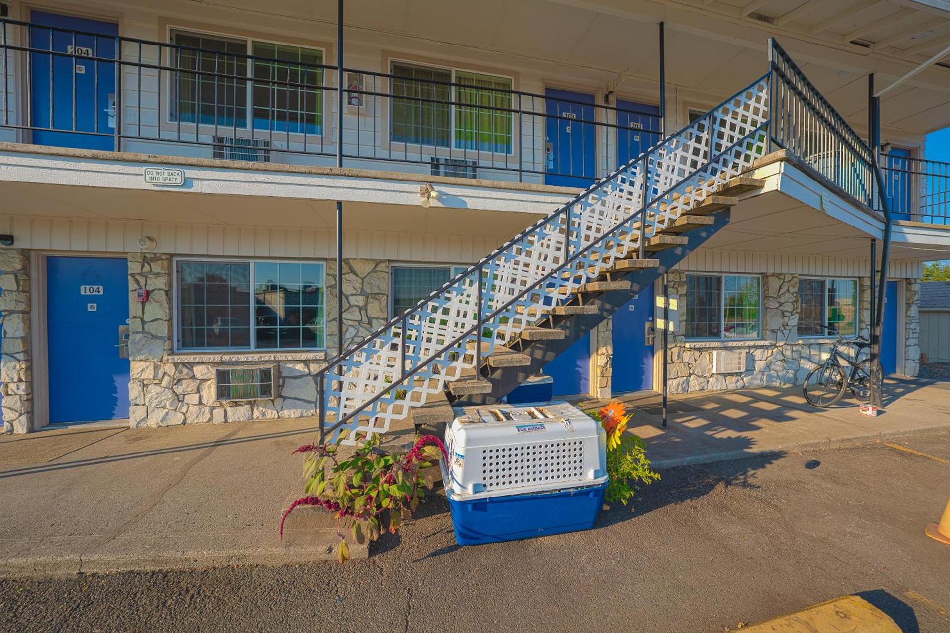 OYO Hotel St Helens OR photo 23