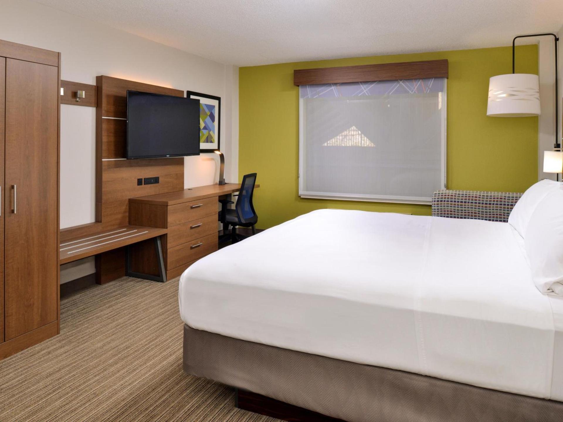 Holiday Inn Express Blowing Rock South, an IHG Hotel photo 18
