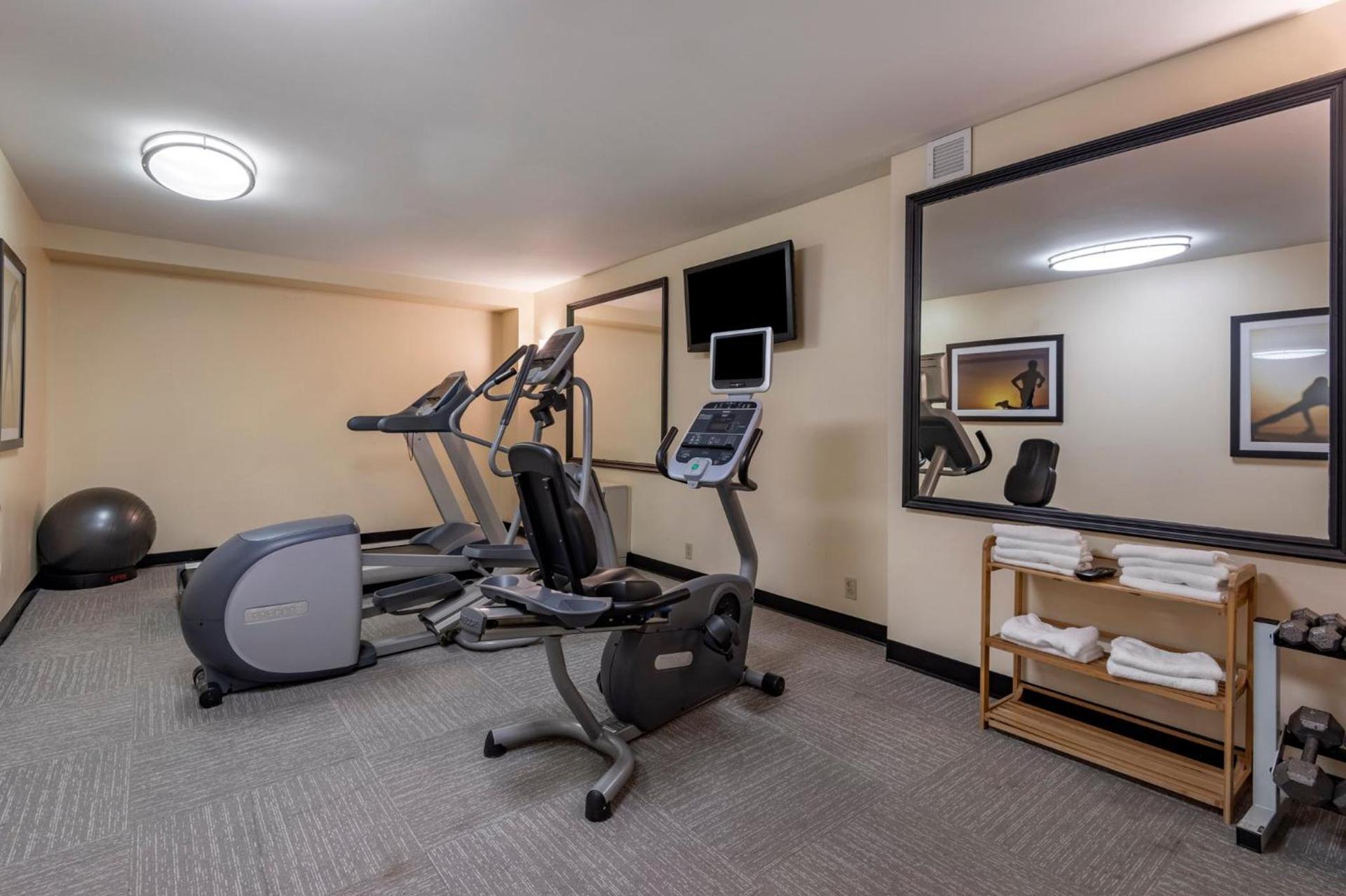 Holiday Inn Bangor by IHG photo 54