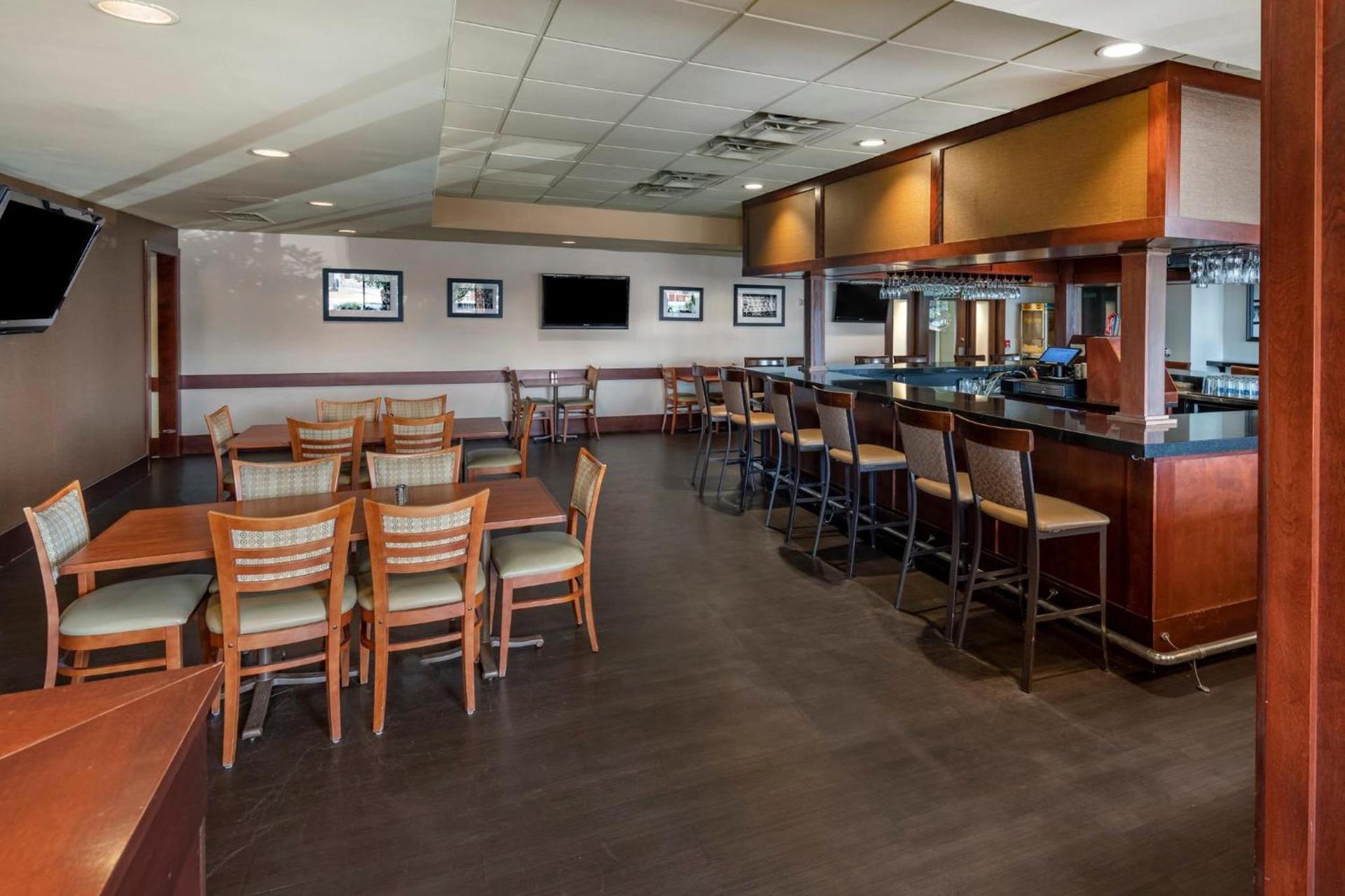 Holiday Inn Bangor by IHG photo 55