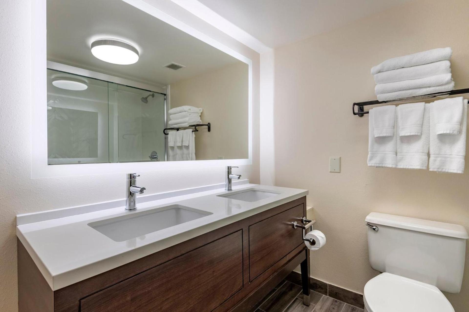 Holiday Inn Bangor by IHG photo 60