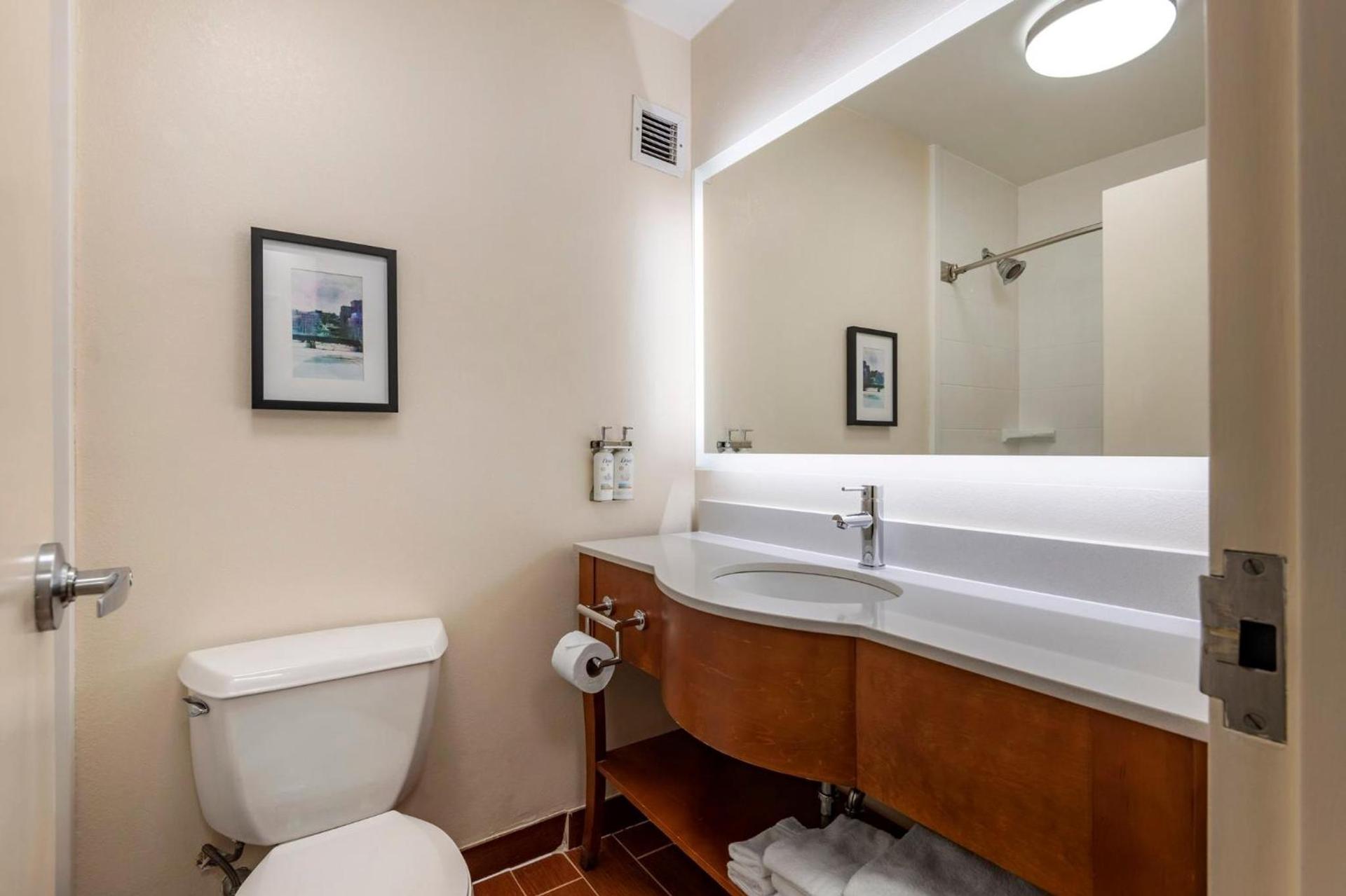 Holiday Inn Bangor by IHG photo 62