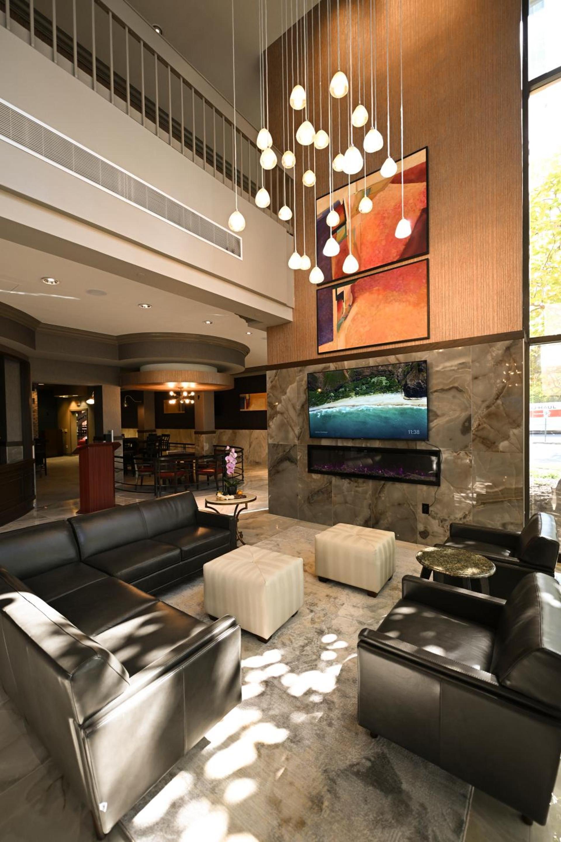 Grand Laurel Hotel photo 9