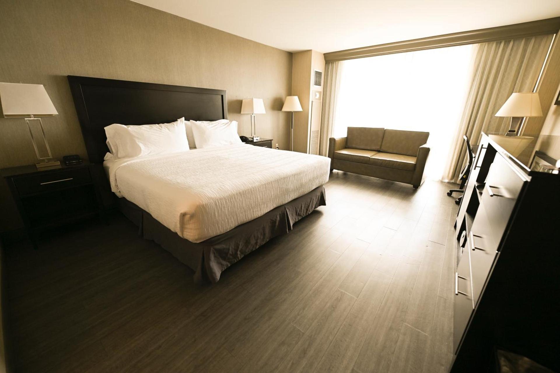 Grand Laurel Hotel photo 4