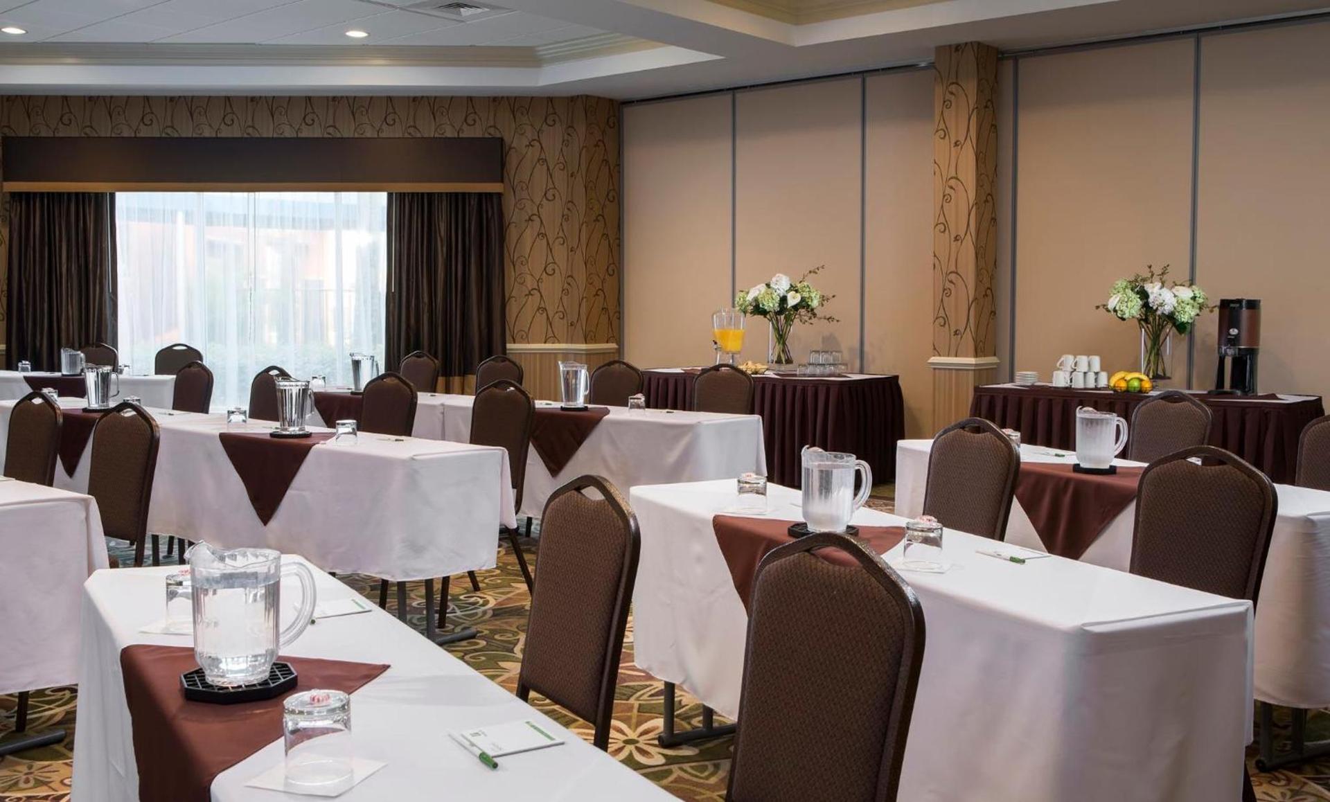 Holiday Inn Resort Orlando - Lake Buena Vista by IHG photo 67