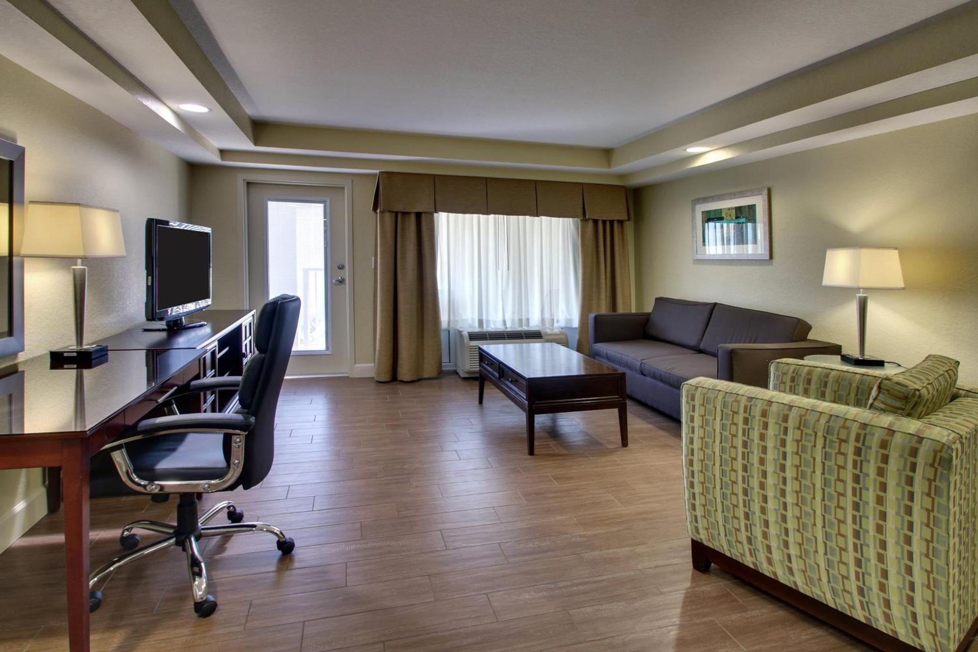 Holiday Inn Resort Orlando - Lake Buena Vista by IHG photo 58