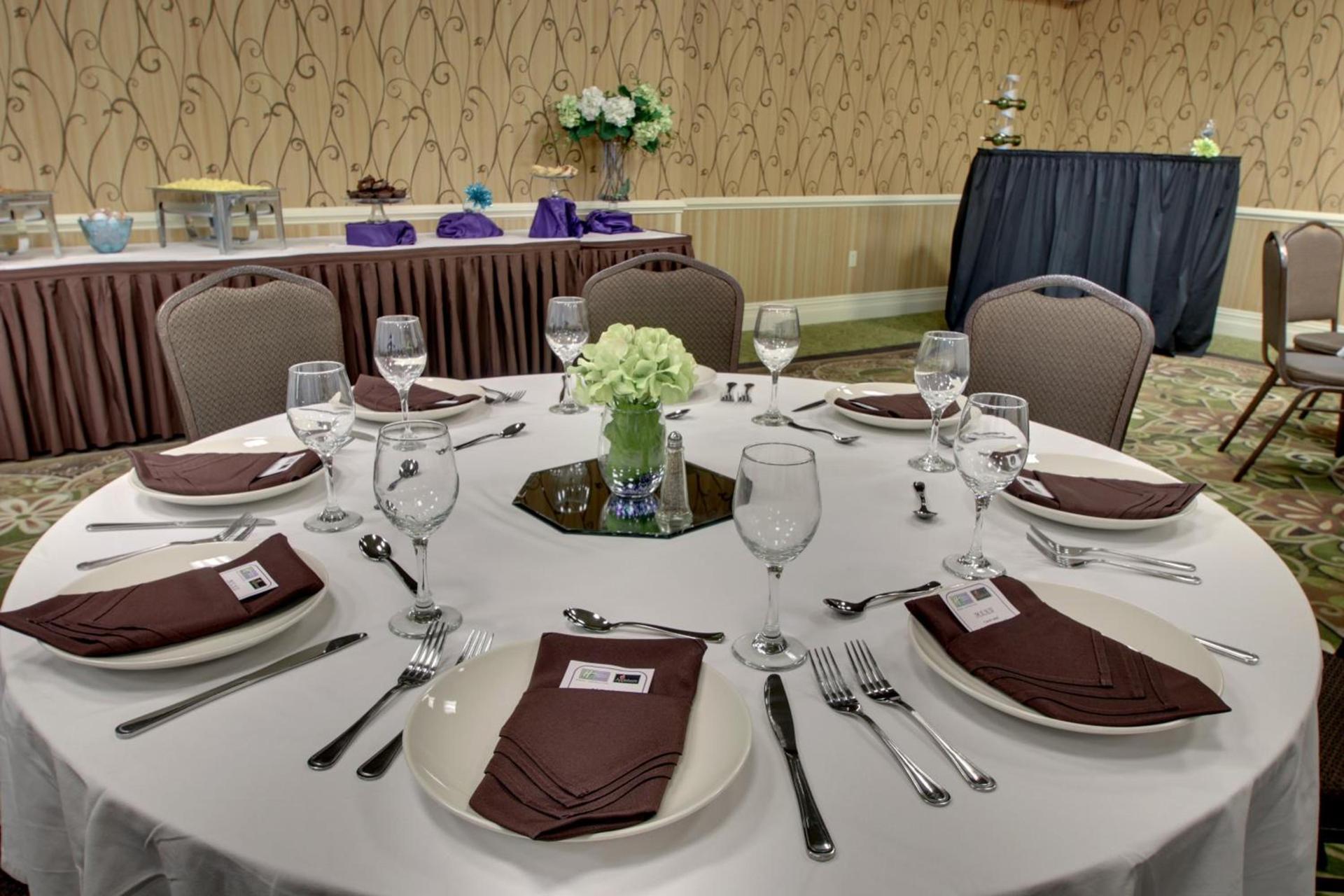 Holiday Inn Resort Orlando - Lake Buena Vista by IHG photo 63