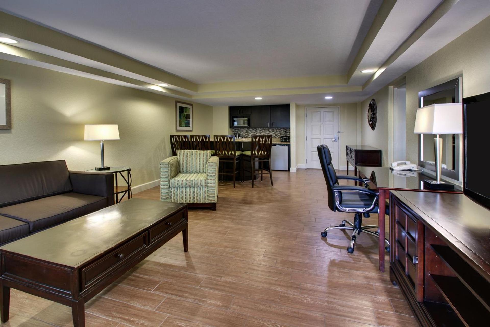 Holiday Inn Resort Orlando - Lake Buena Vista by IHG photo 57