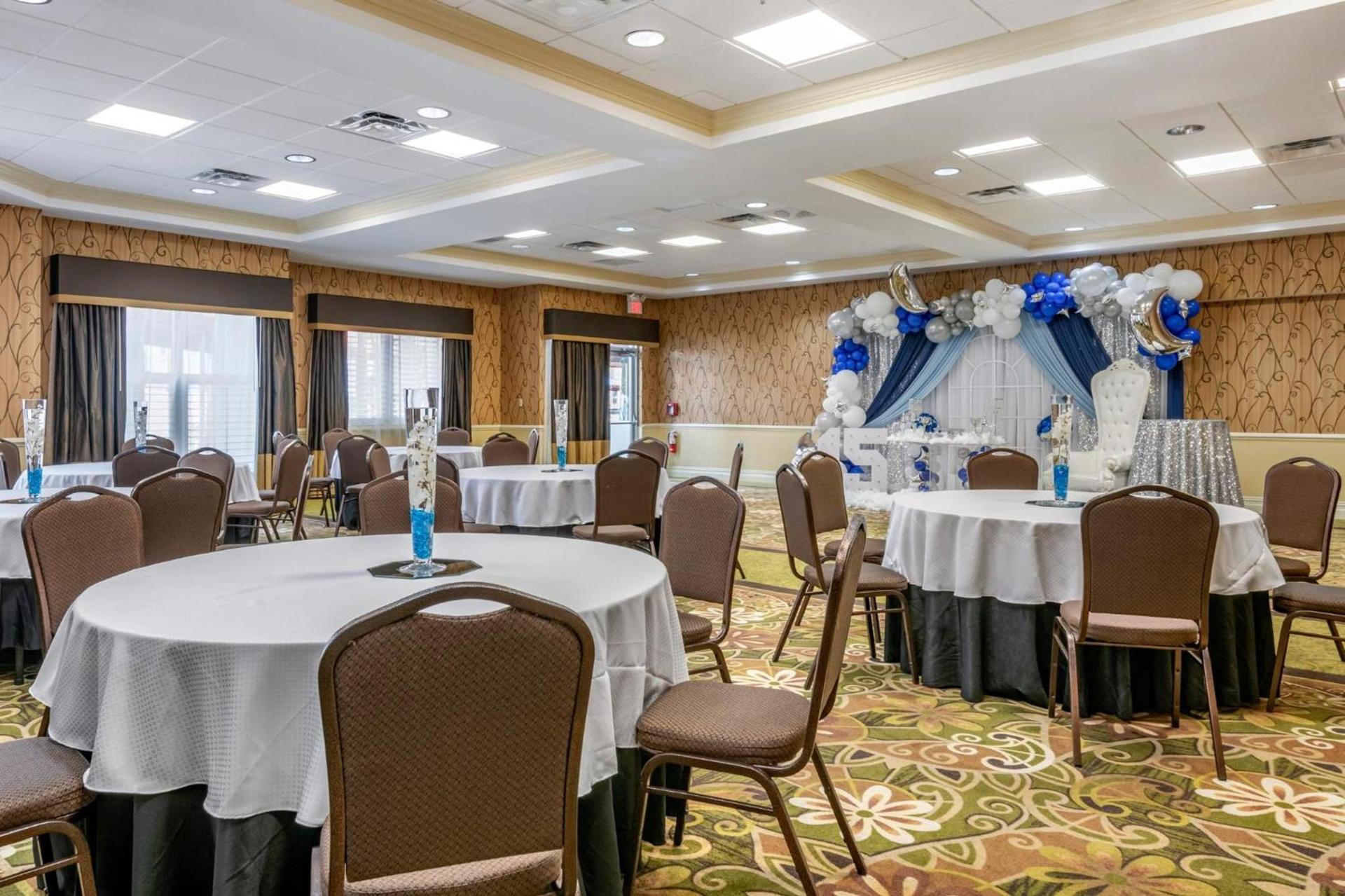 Holiday Inn Resort Orlando - Lake Buena Vista by IHG photo 65