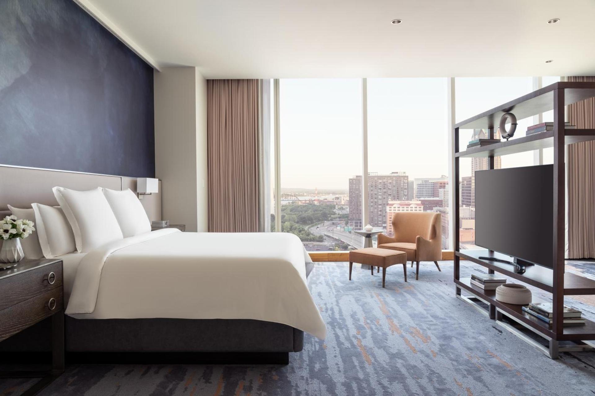 Four Seasons St. Louis photo 21