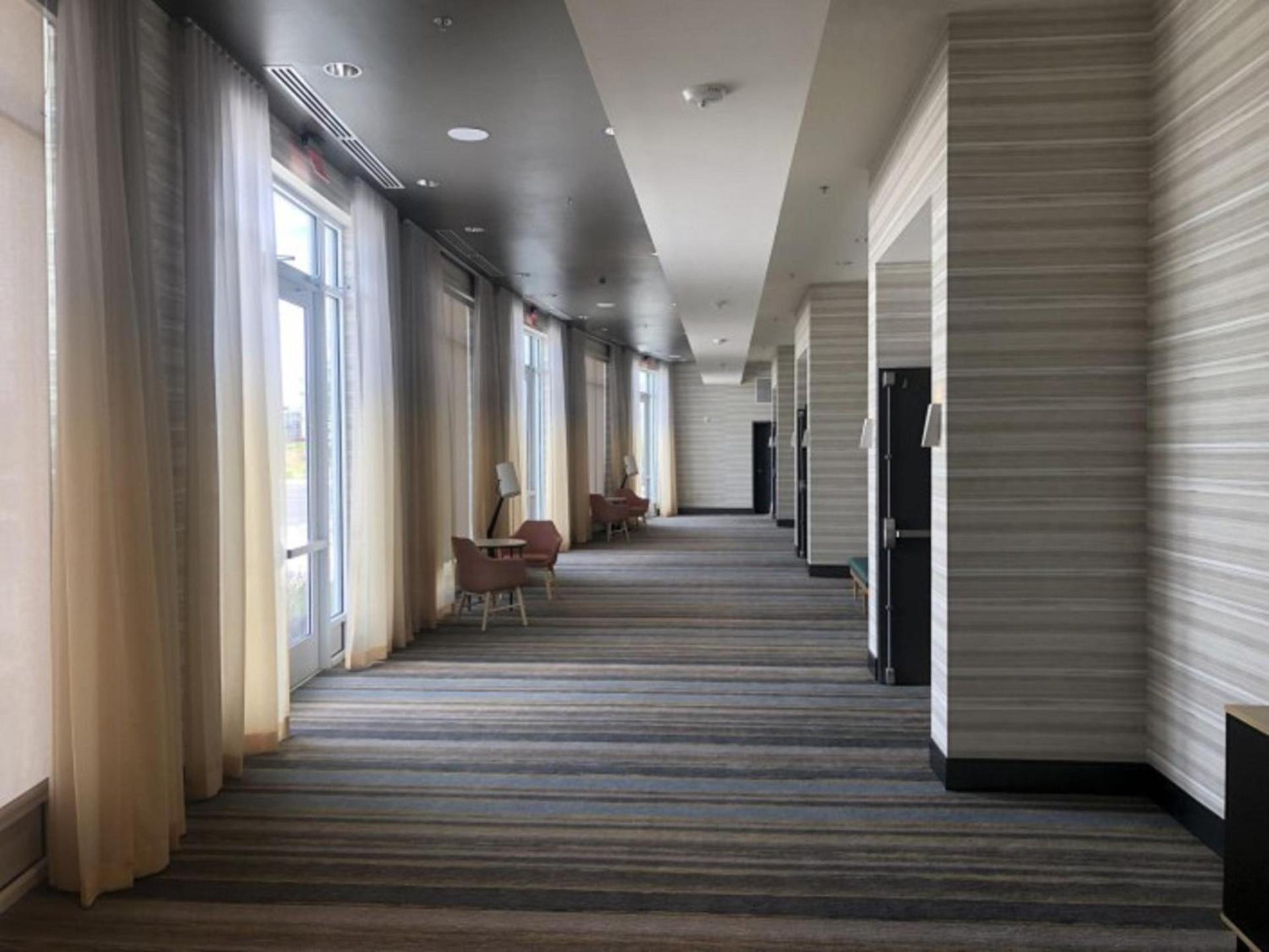 Holiday Inn & Suites - Fayetteville W-Fort Bragg Area by IHG photo 13